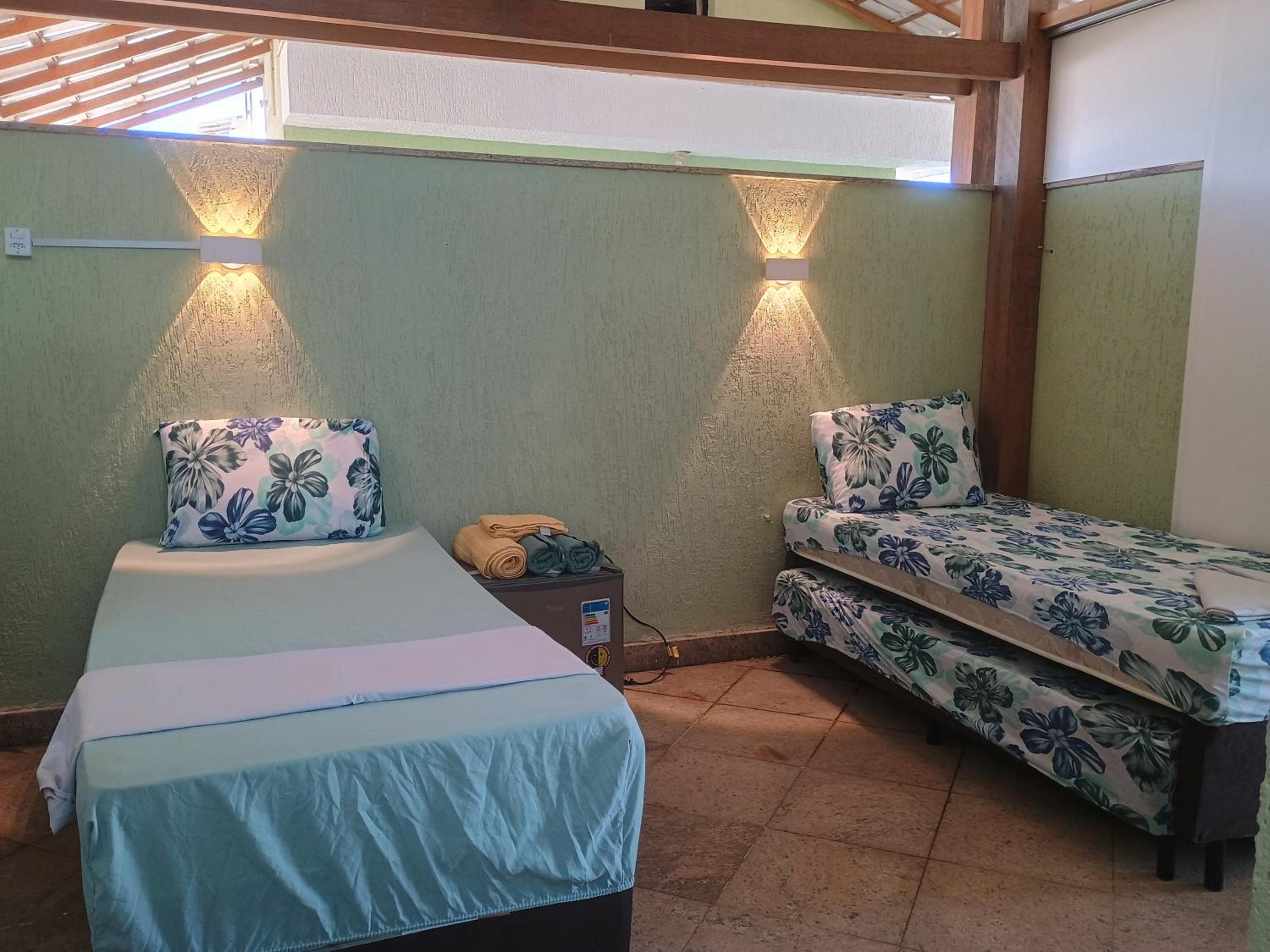 Triplex 3 quartos a 100 metros de Costa Azul