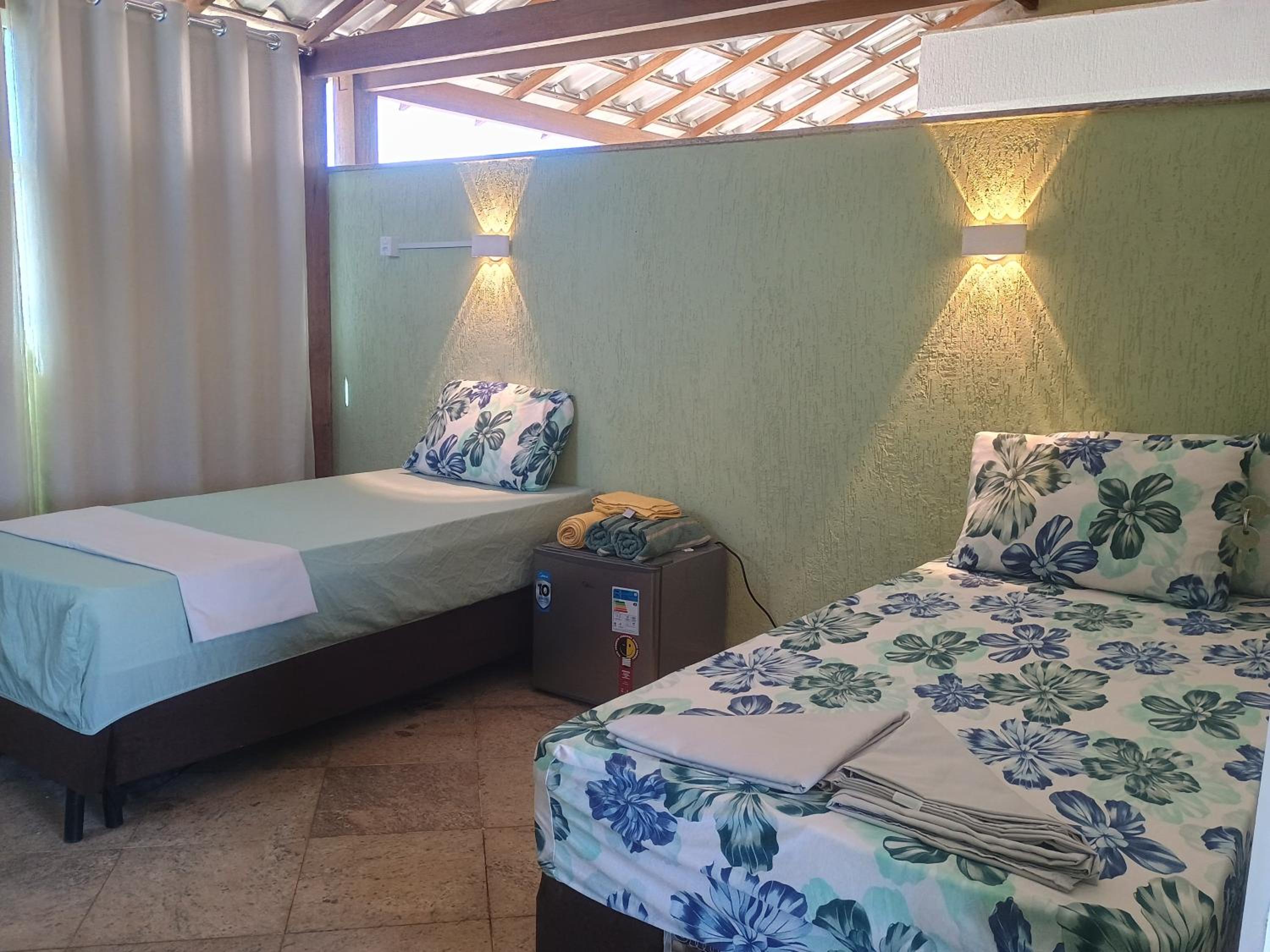 Triplex 3 quartos a 100 metros de Costa Azul