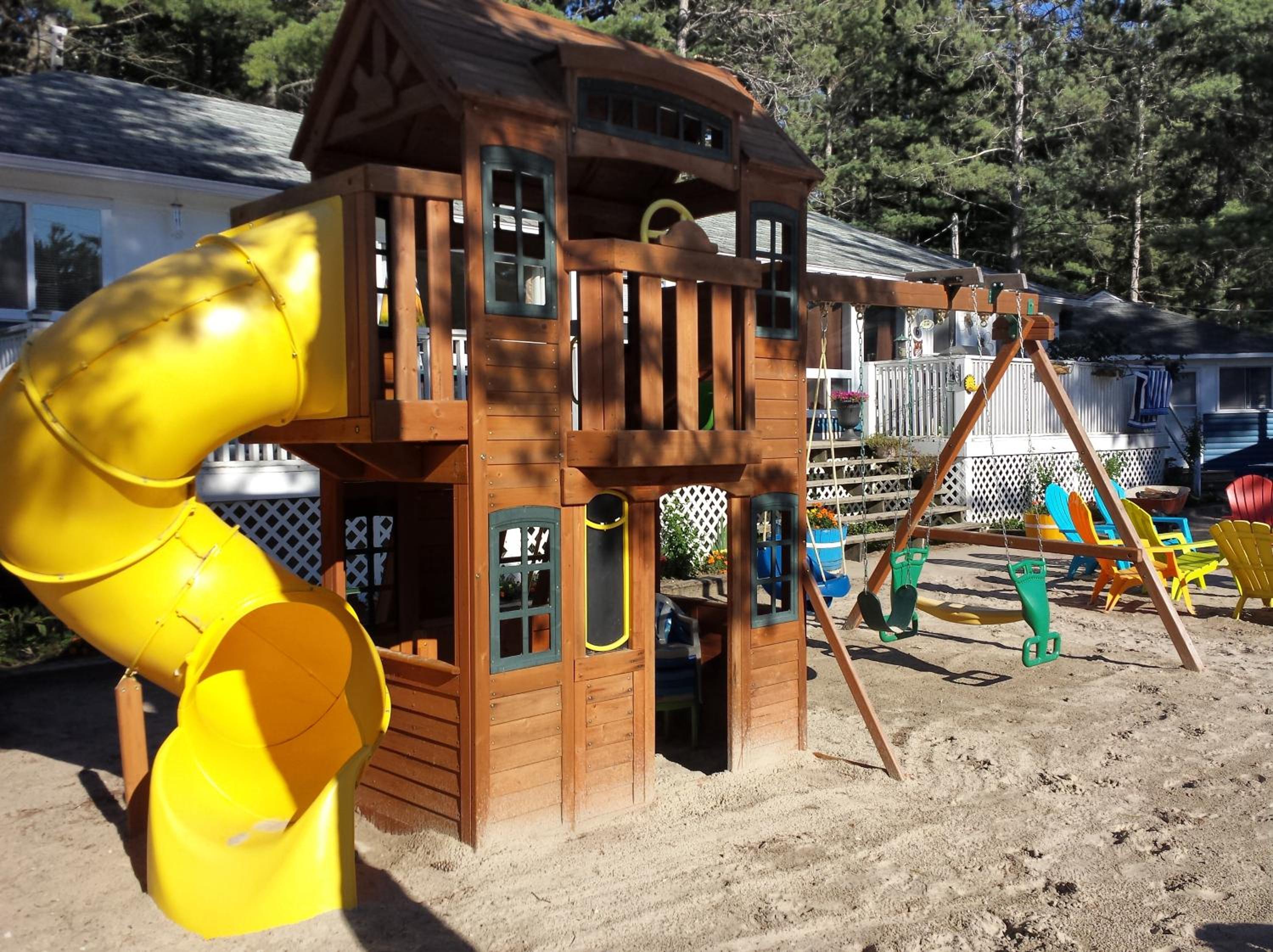 Wu Wu's Cabins