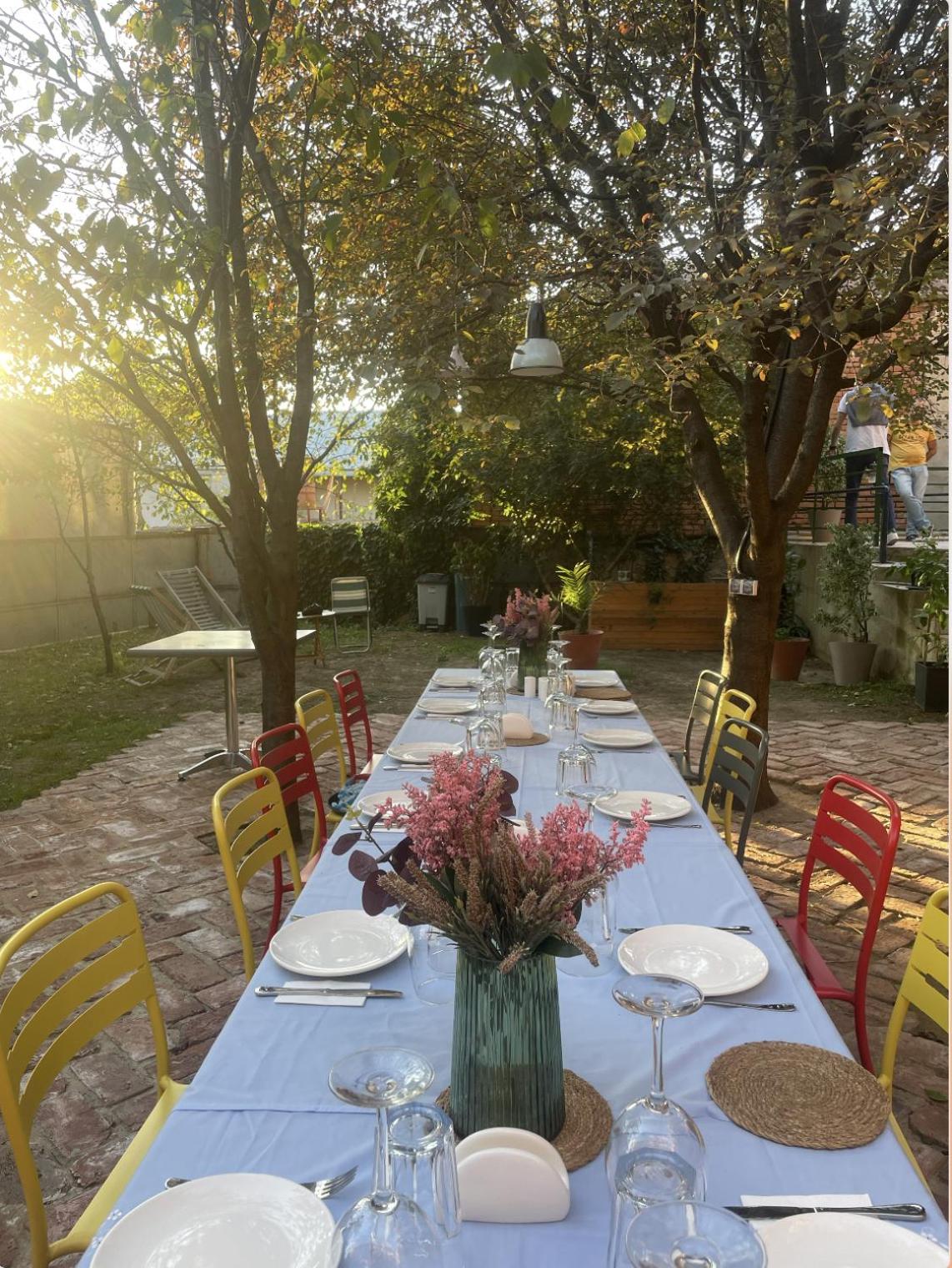 dining