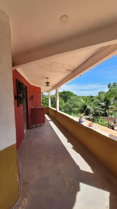 Villa Blue Point - Chácara com piscina e 4 quartos