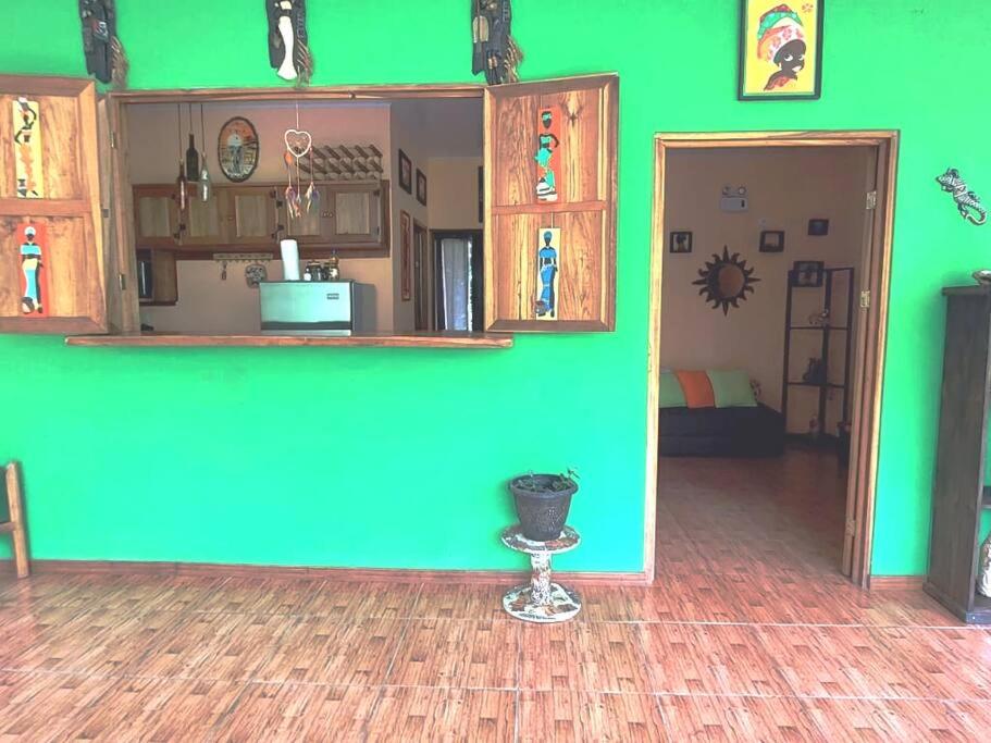 Peyo’s House (Swimming Pool,Wi-Fi,BBQ,Board Games)