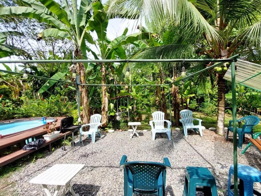 Peyo’s House (Swimming Pool,Wi-Fi,BBQ,Board Games)