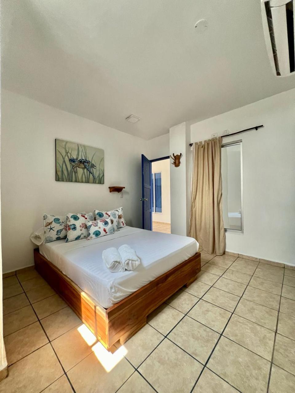 Hostel Beach House