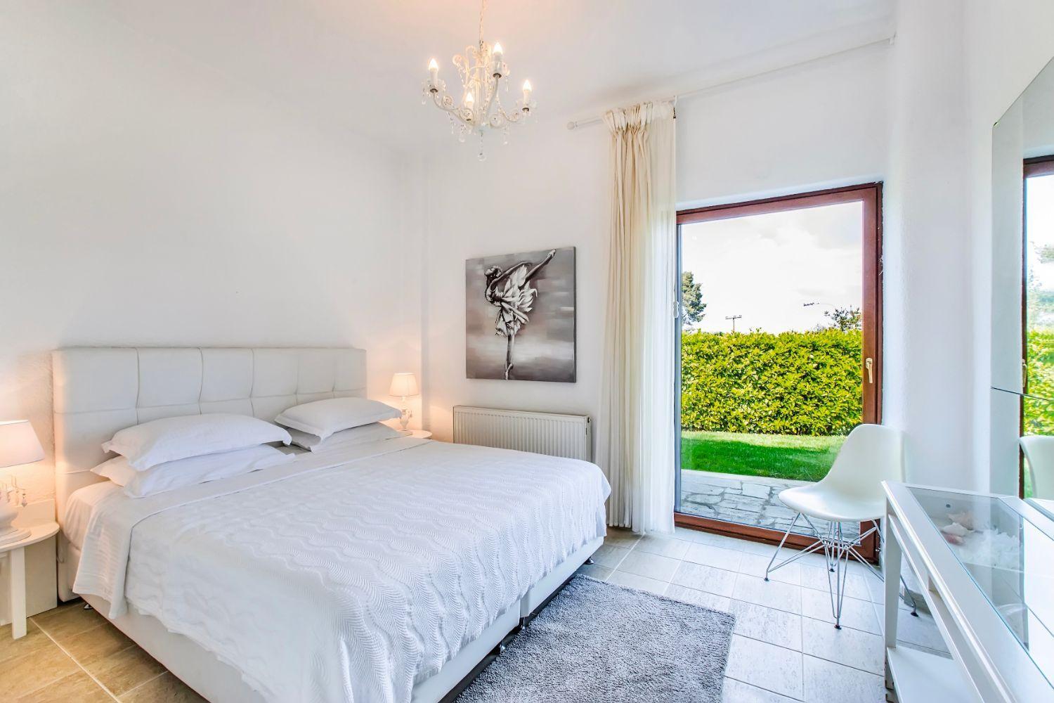 The Sani Jewels, Villa Urania with pool view 2