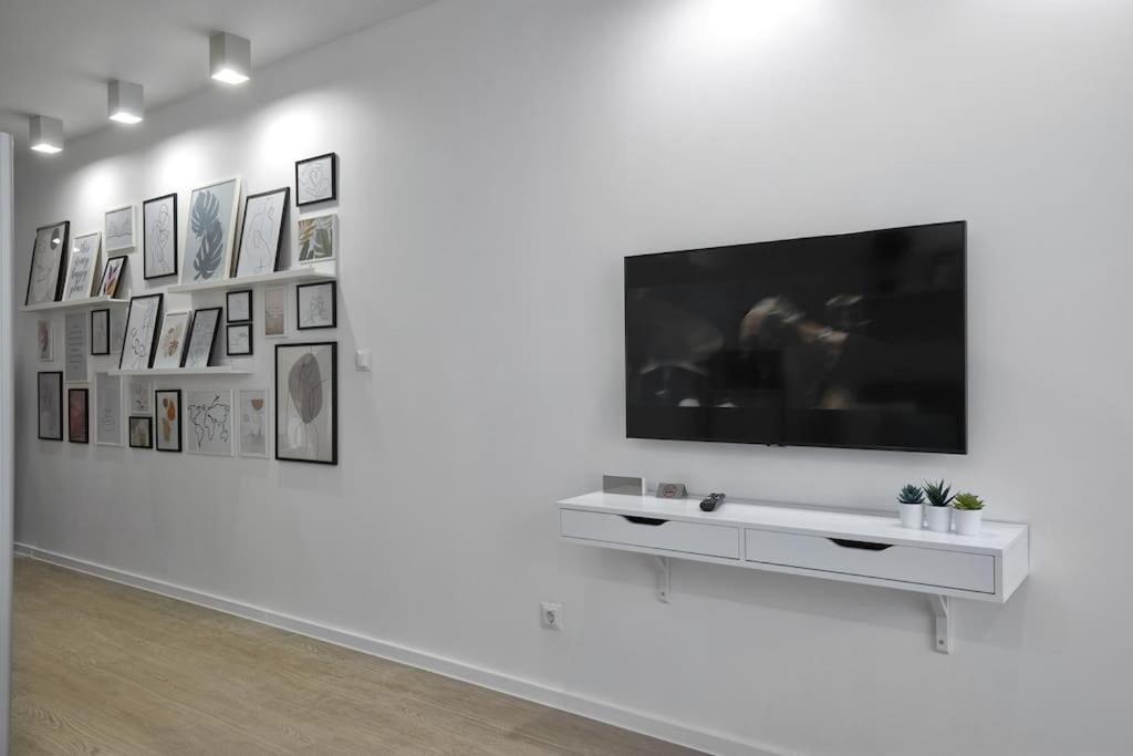 Sea Moreto Studio 1