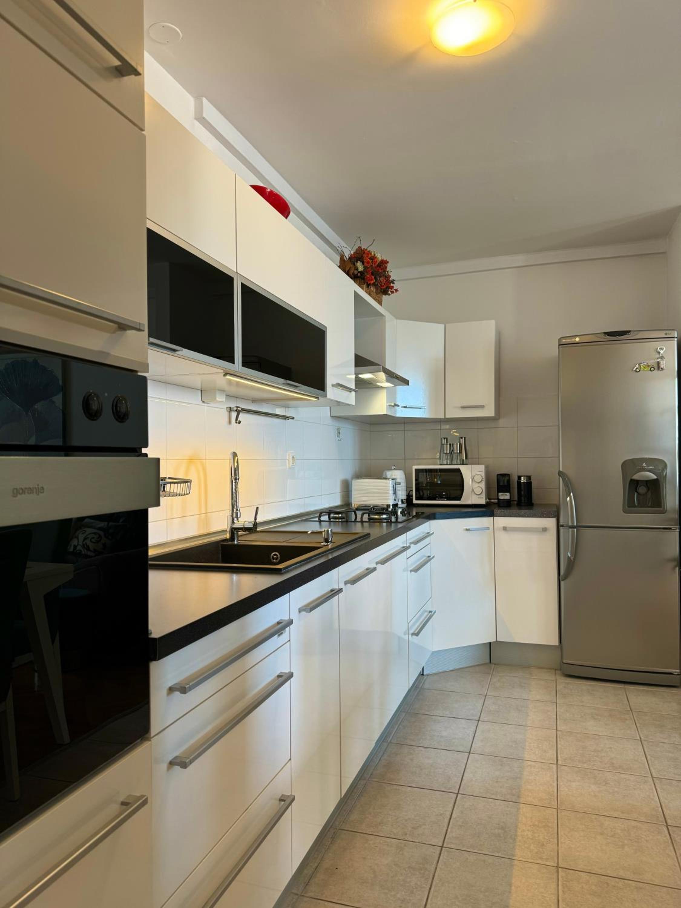 Sea Breeze Apartment