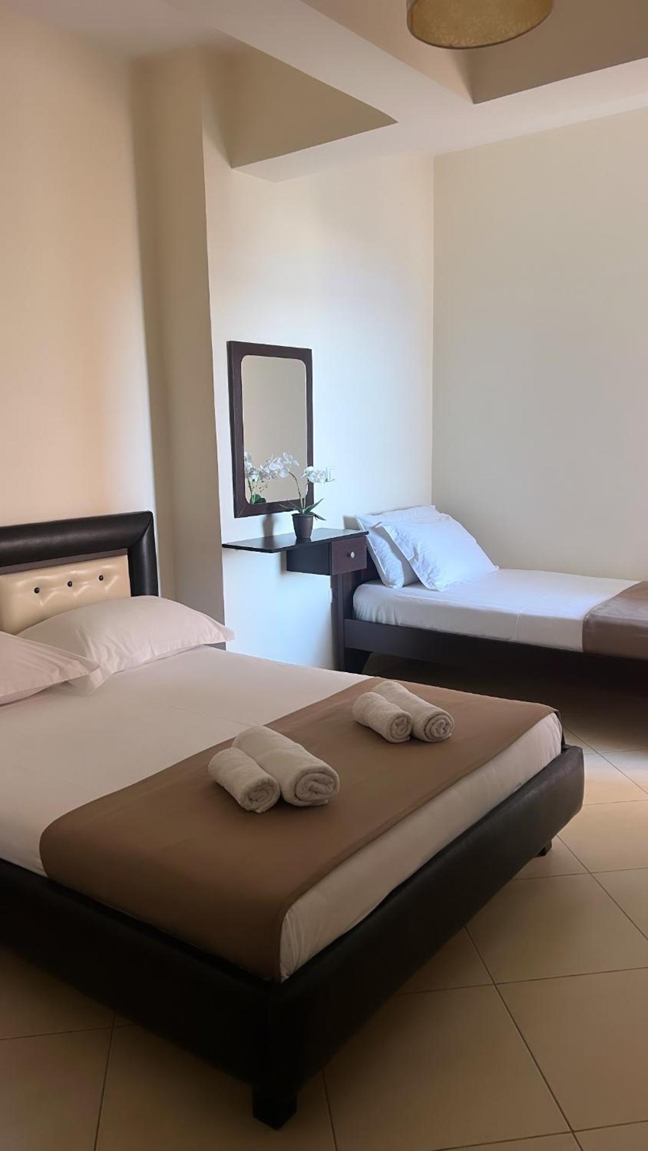Ansi Paradiso Apartaments