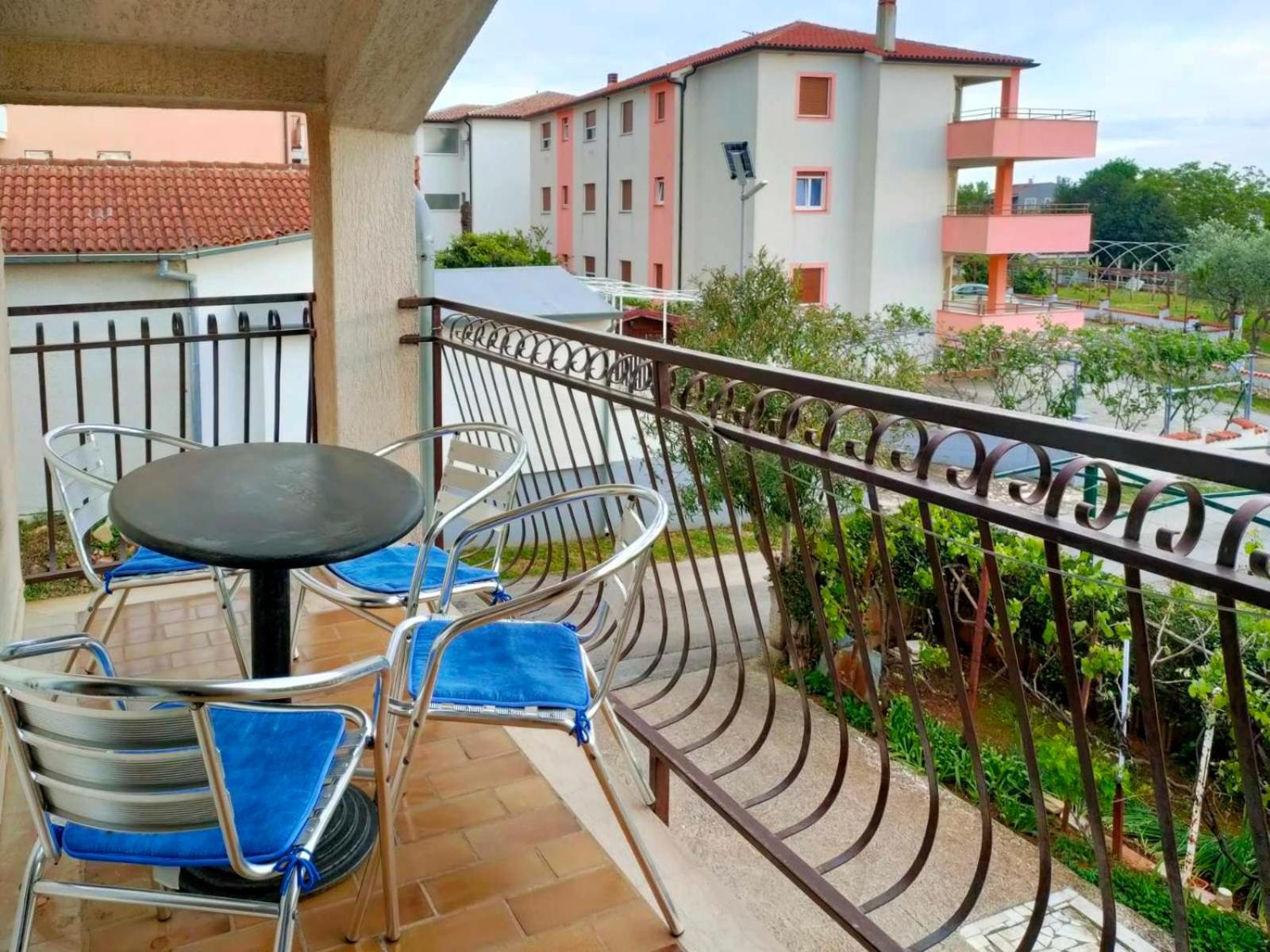 Apartments Zova