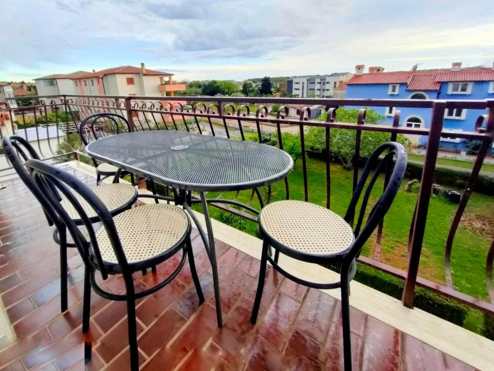 Apartments Zova