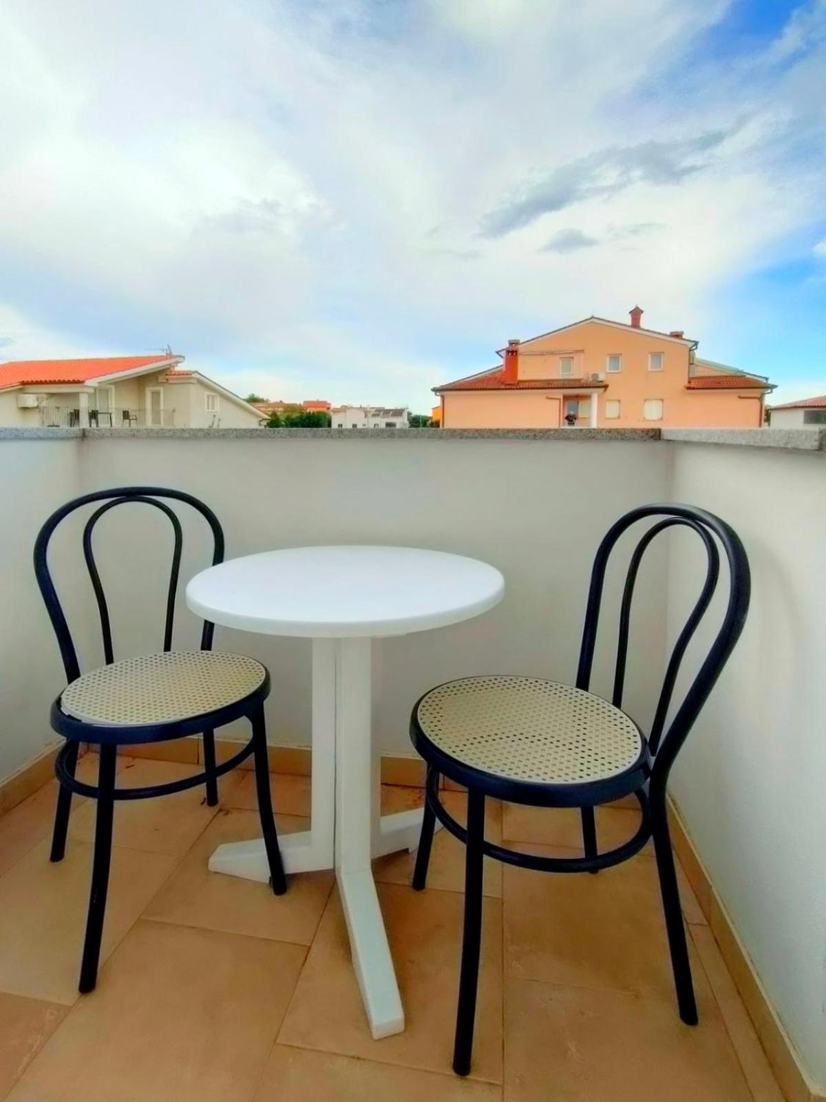 Apartments Zova