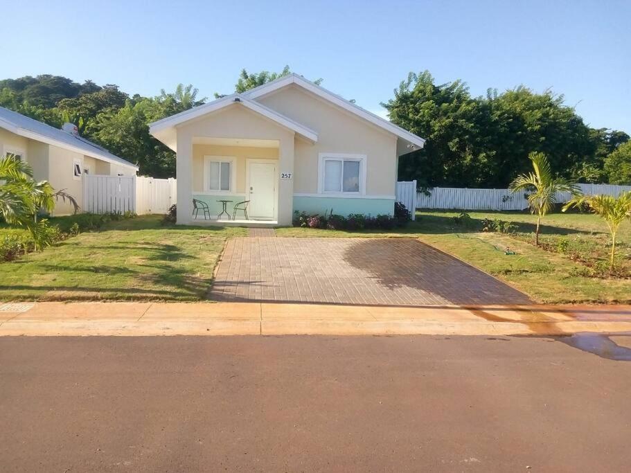 Jamaica Reggae Villa