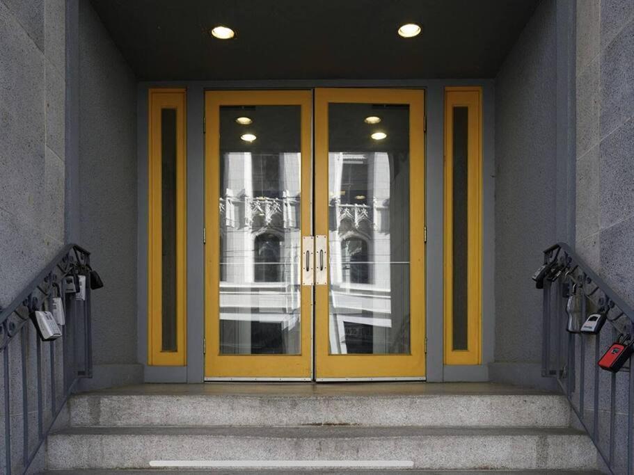 Downtown Memphis Luxury Condo