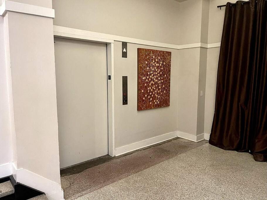Downtown Memphis Luxury Condo