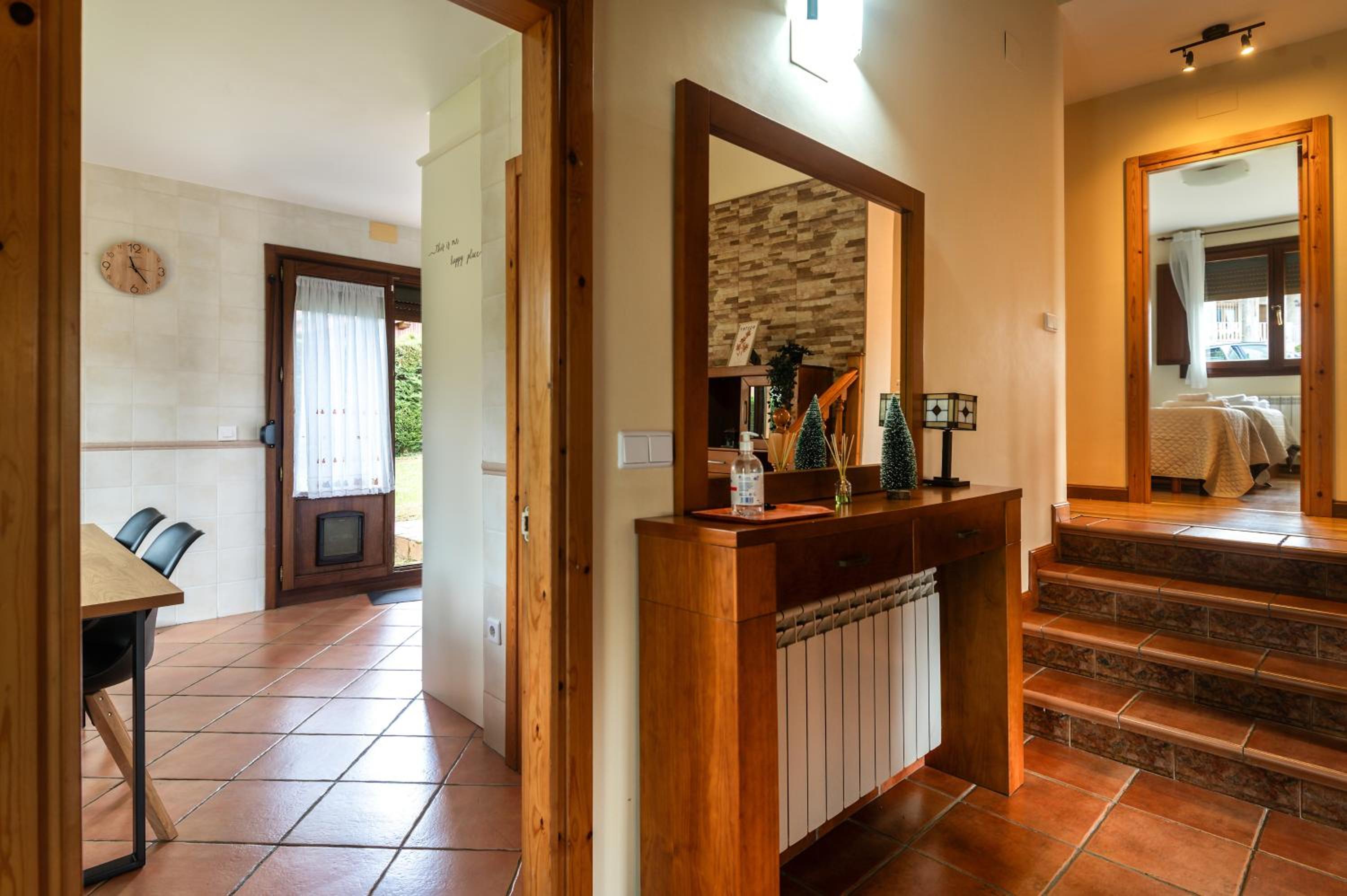 Villa Aire de Asturias Cabrales – Jardín y Rutas