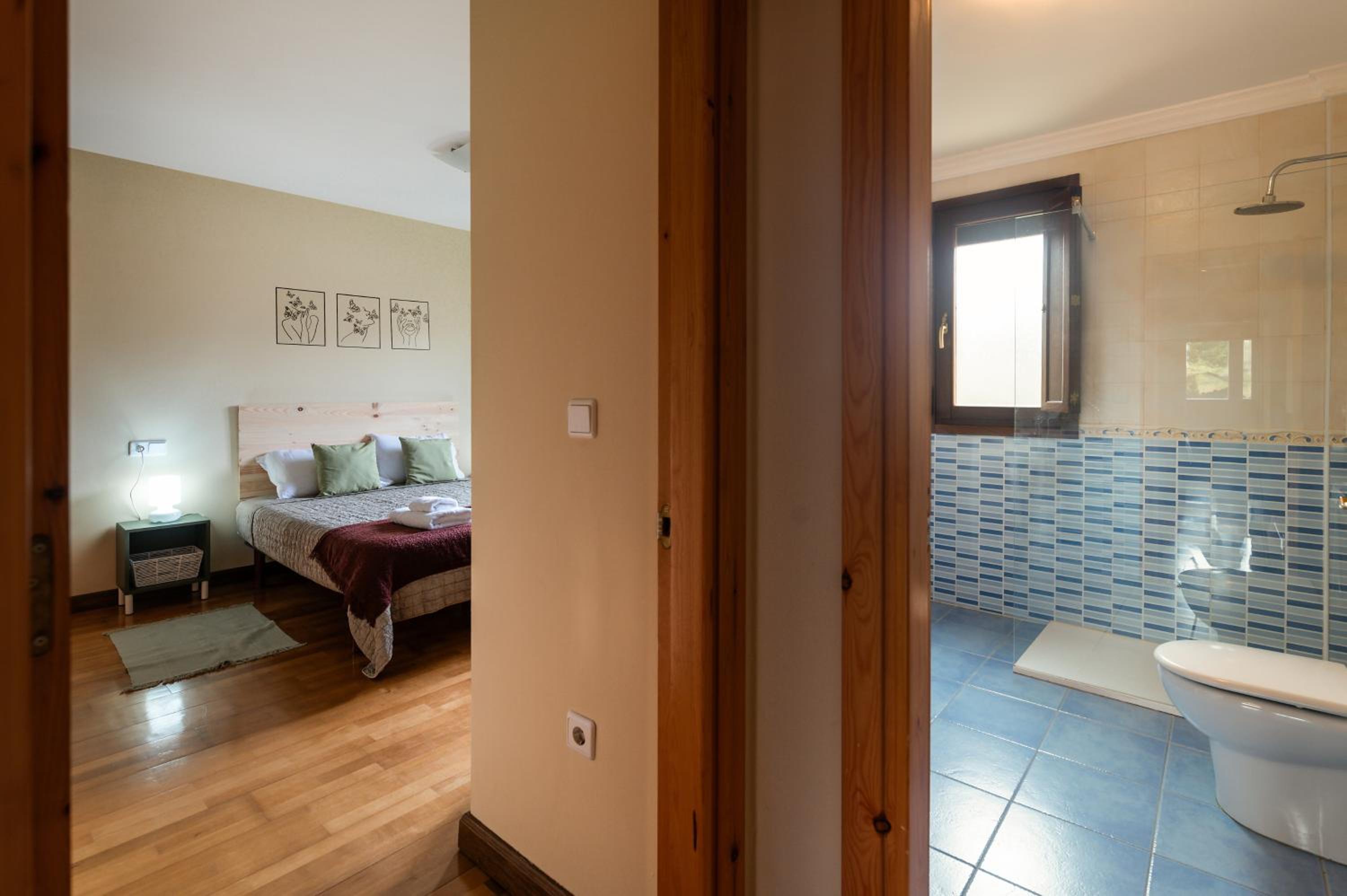 Villa Aire de Asturias Cabrales – Jardín y Rutas