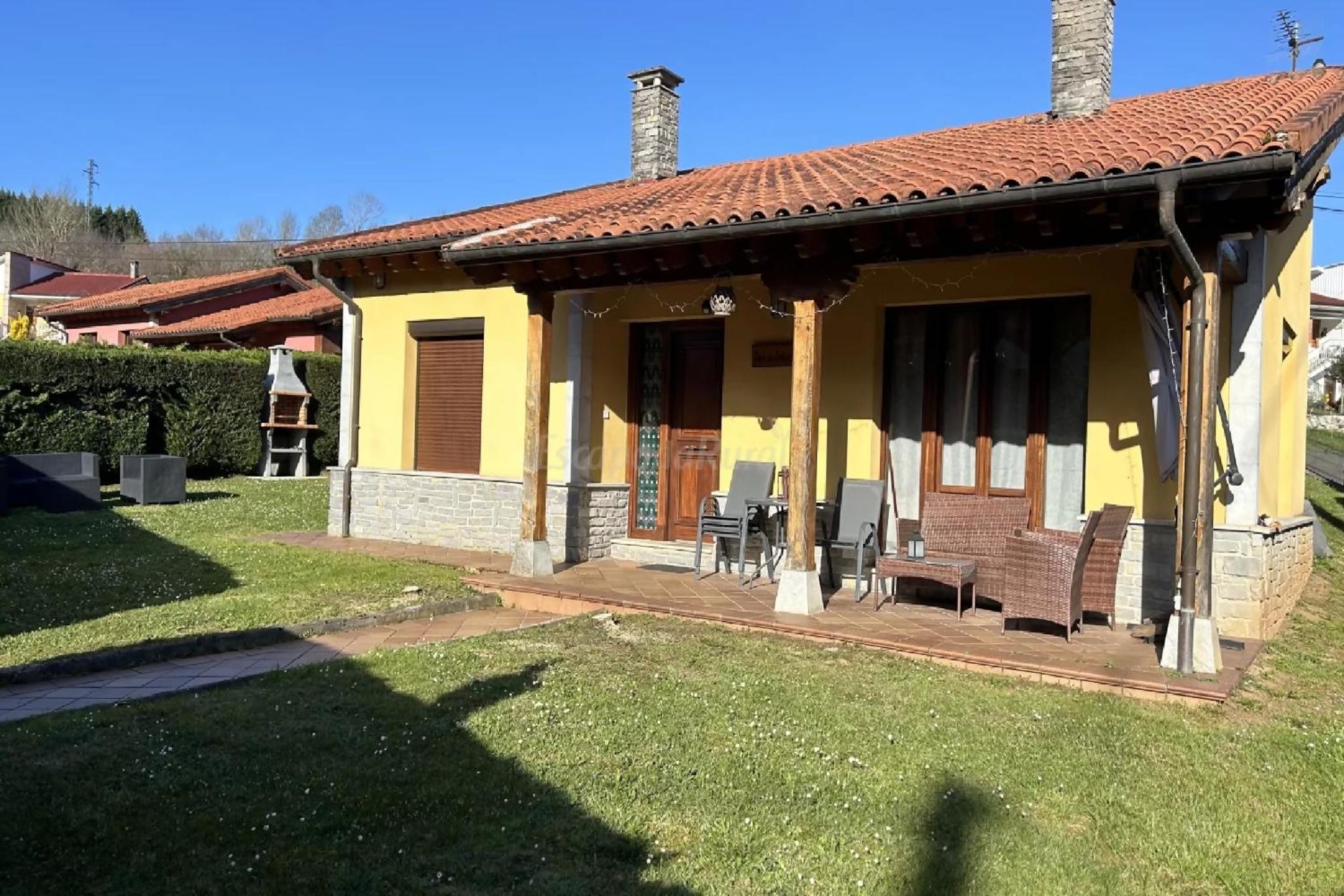 Villa Aire de Asturias Cabrales – Jardín y Rutas