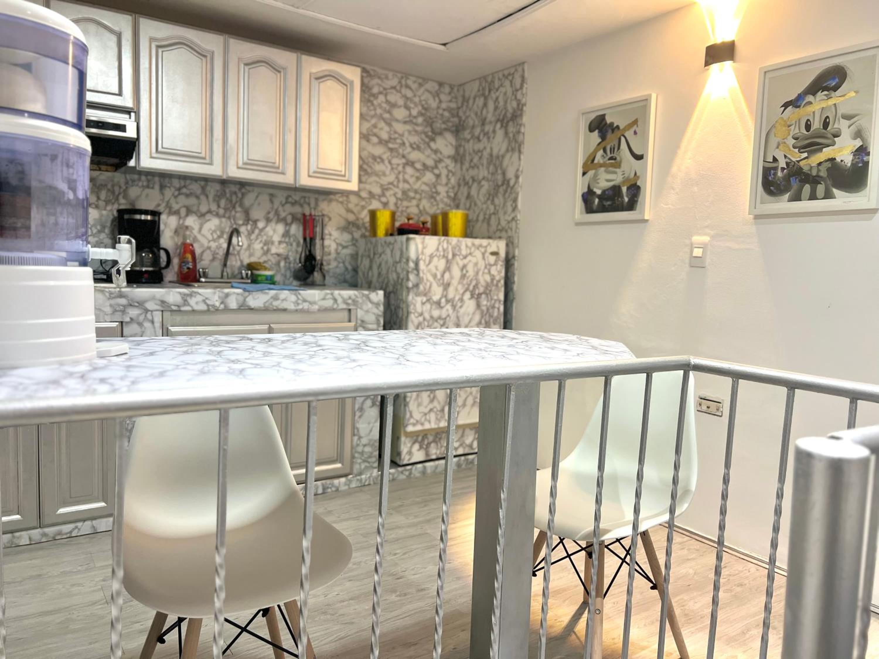 Apartaestudio full equipado en condominio privado
