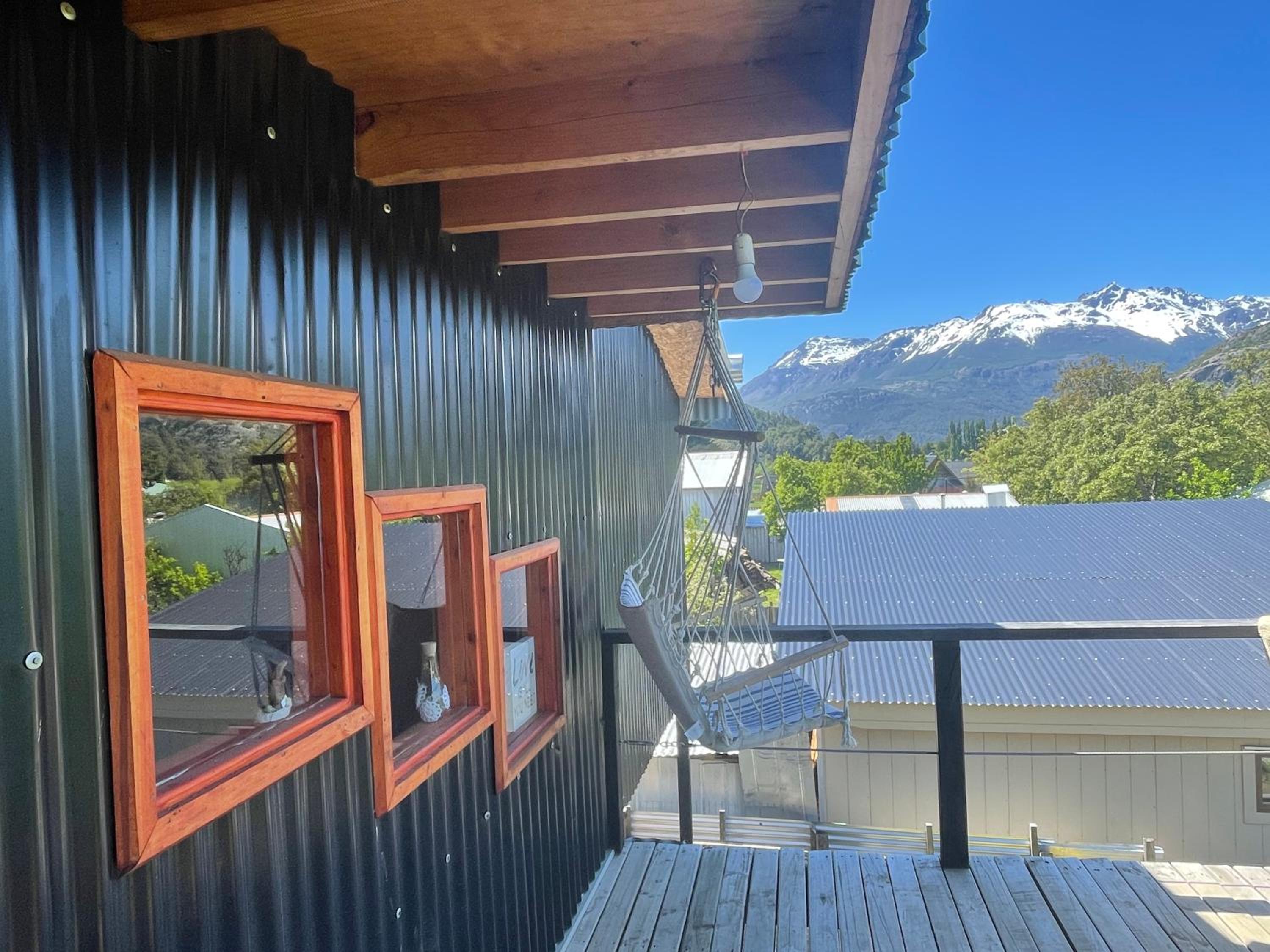 Mirlo’s hostel