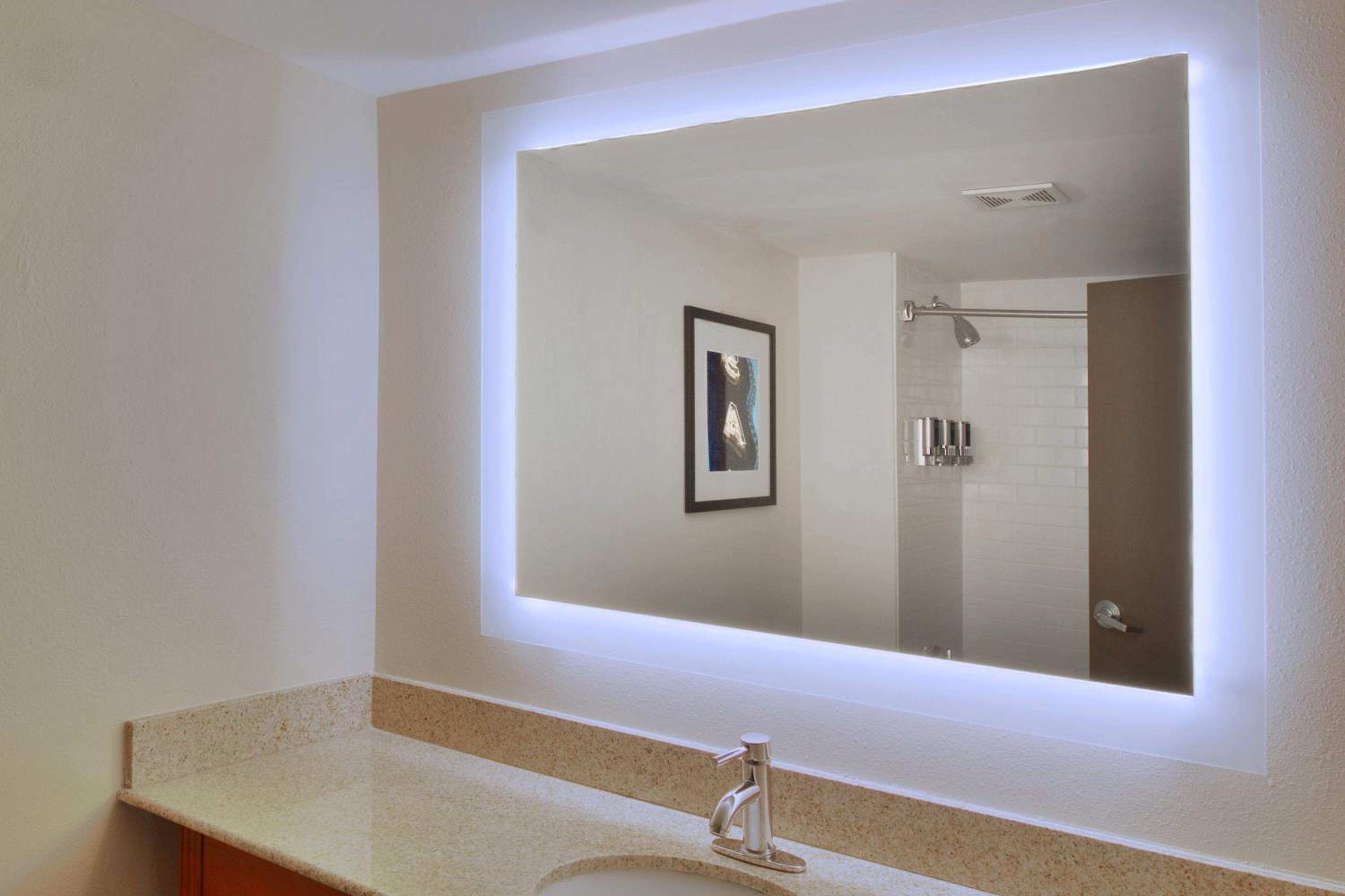 Four Points by Sheraton Nashville Airport - Property Image 17