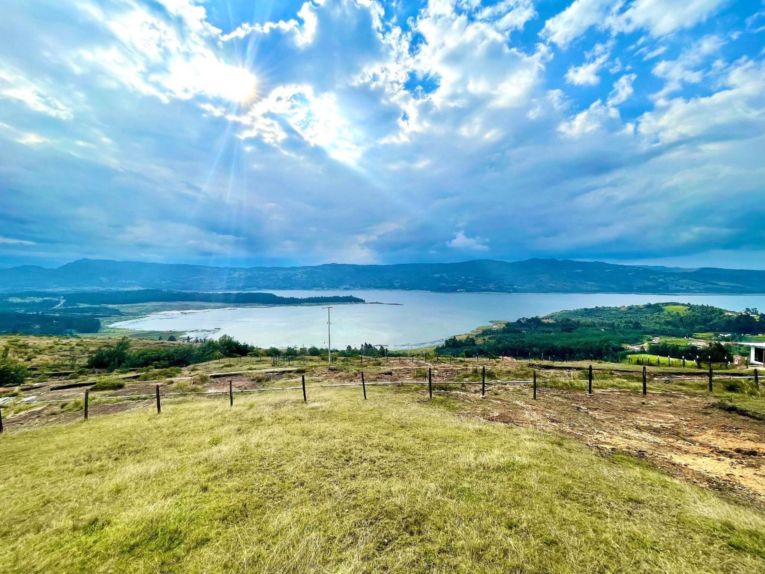 Lujoso Glamping MarQua Spa Guatavita Wifi Cocina