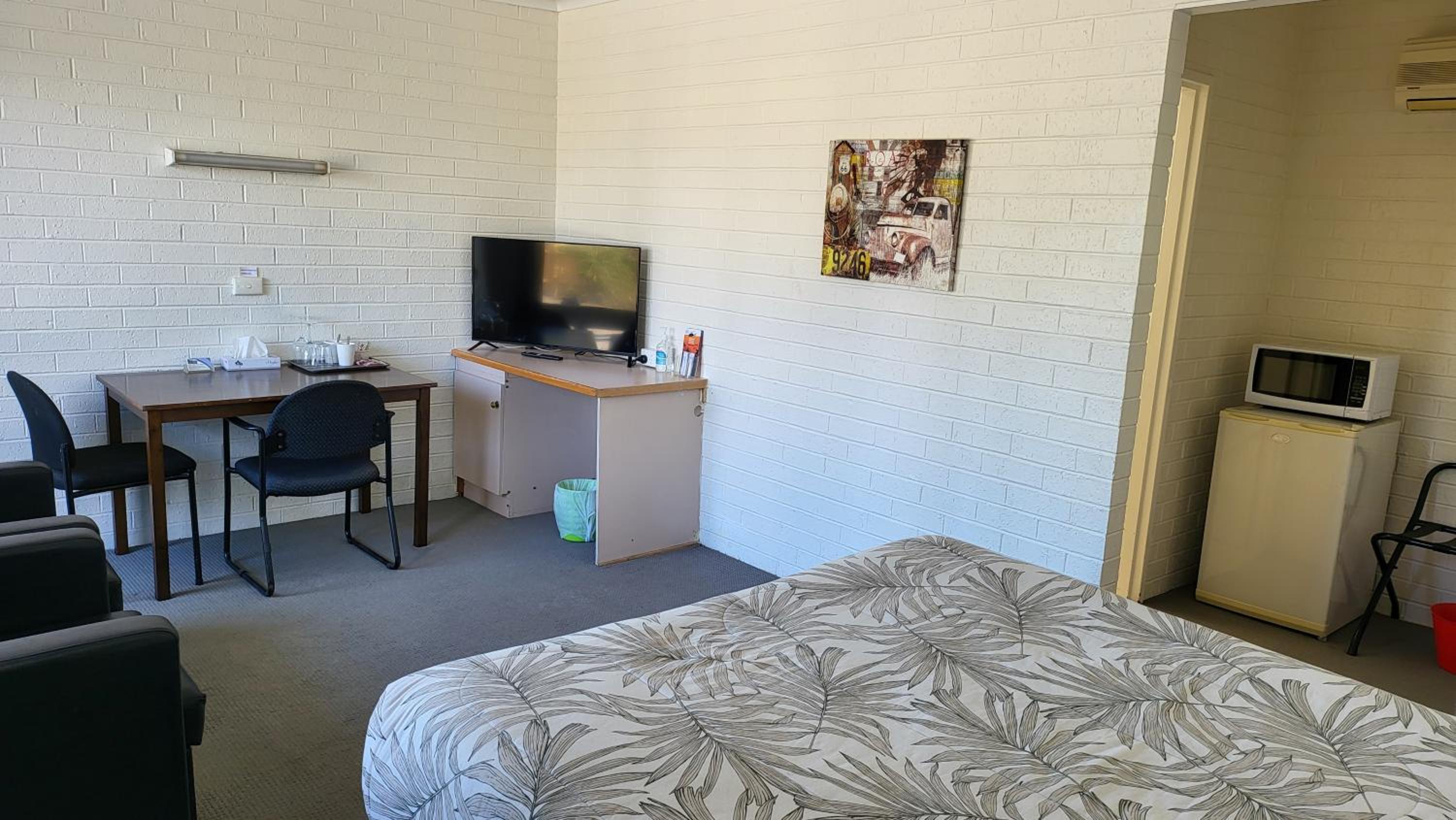 KooWeeRup Motel