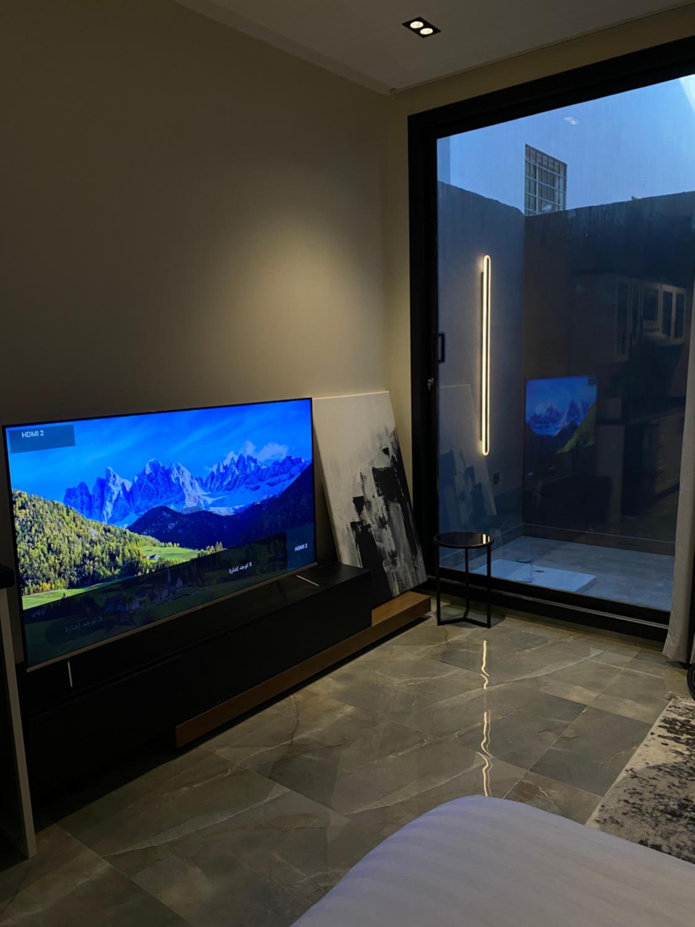Luxury Boulevard Studio With Outdoor Area