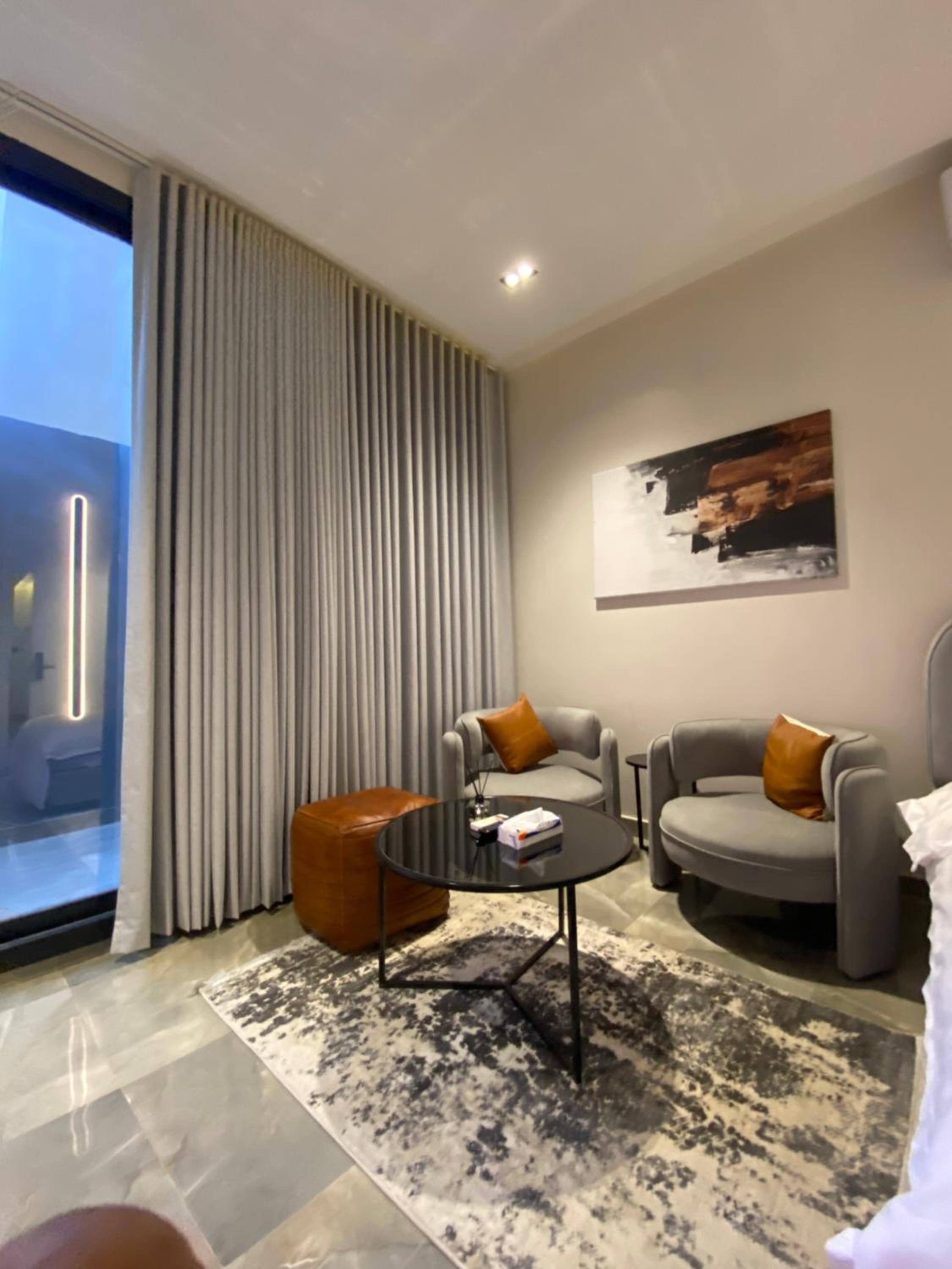 Luxury Boulevard Studio With Outdoor Area