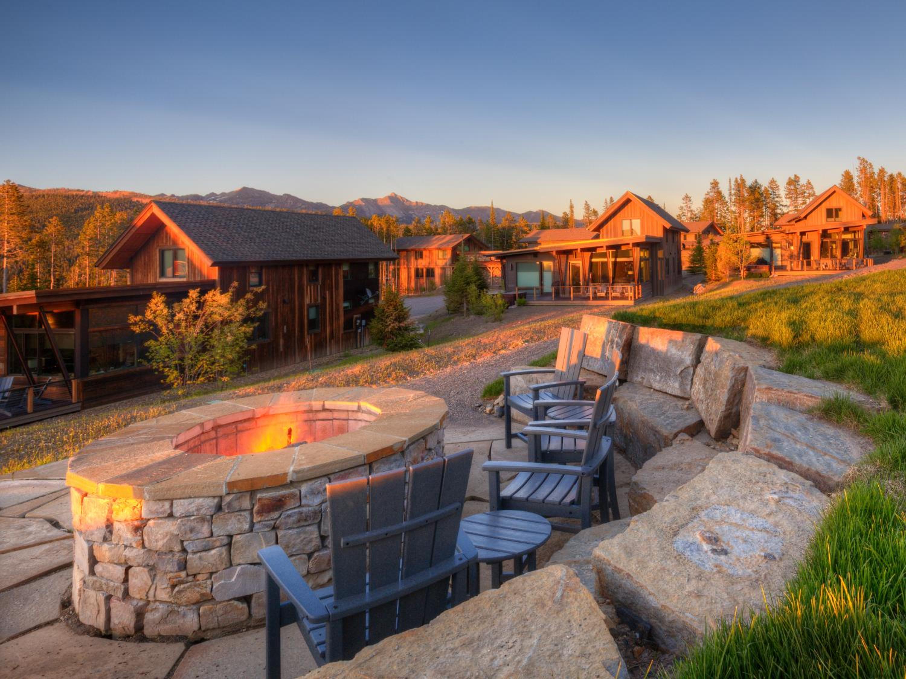 Silvertip Cabin 6 Rolling Ridge view 4