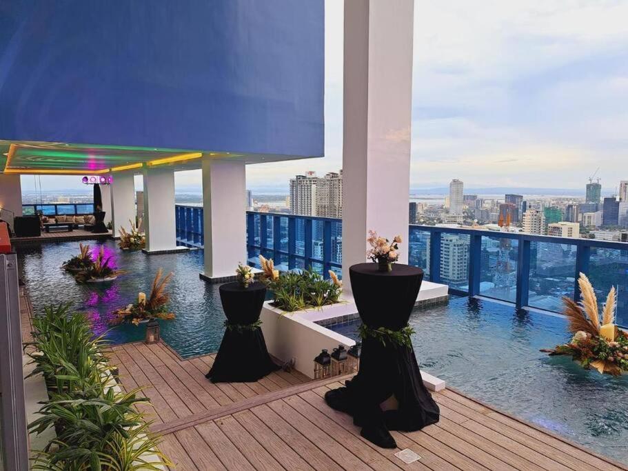 38 Park Ave studio with gym, pool, fiber wifi view 4