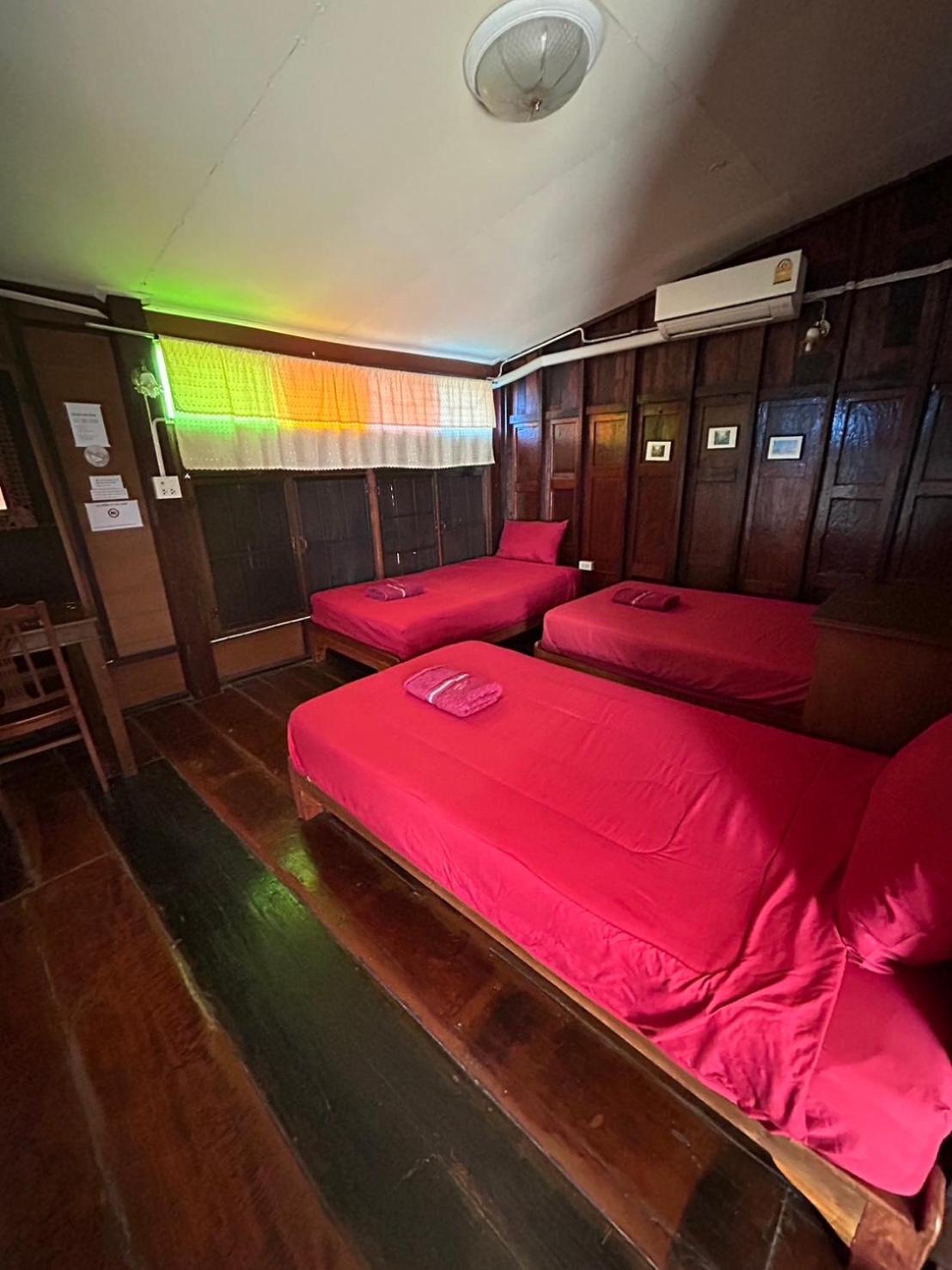 Baan Are Gong Riverside Homestay