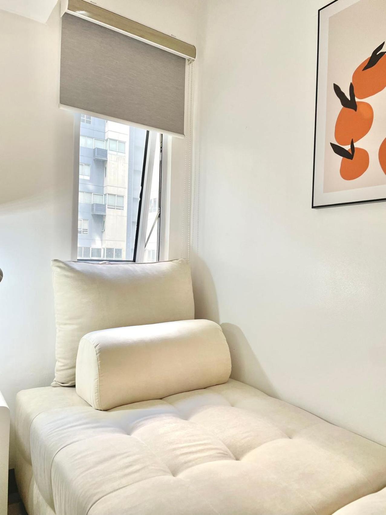 Thompson Suites Fort Victoria Tower BGC Loft Type 1BR