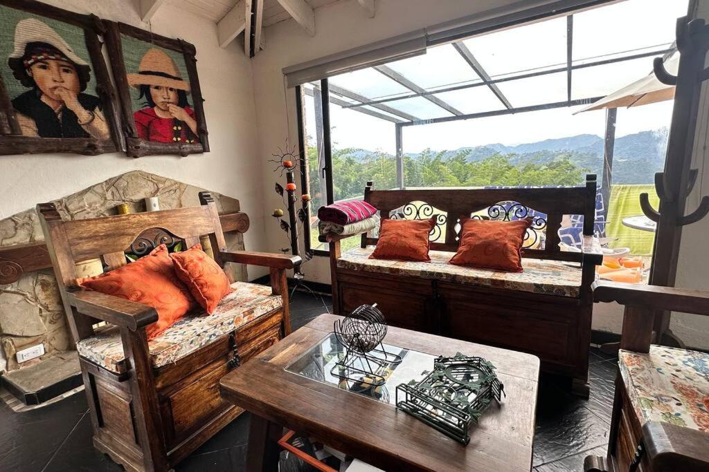 Villa Diana, Condominio Oasis