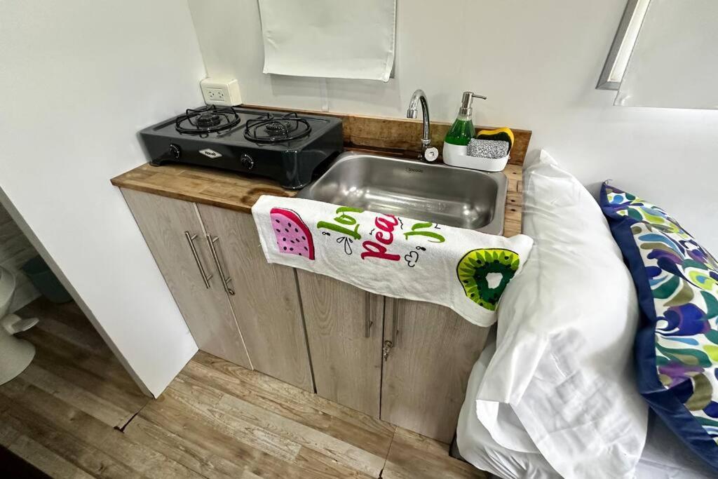 Tiny House On Wheels - Guayabal de Siquima
