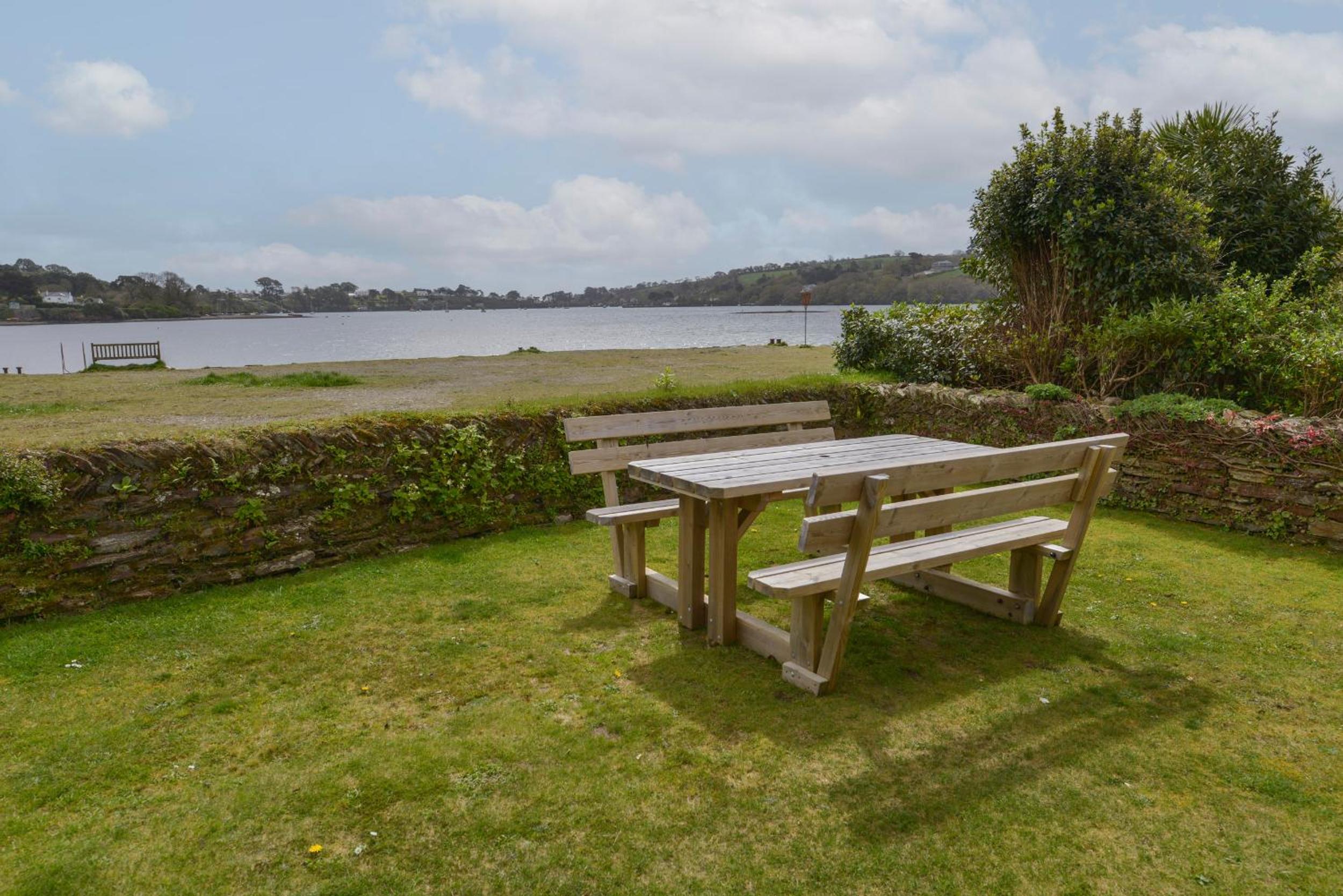 Regatta Cottage