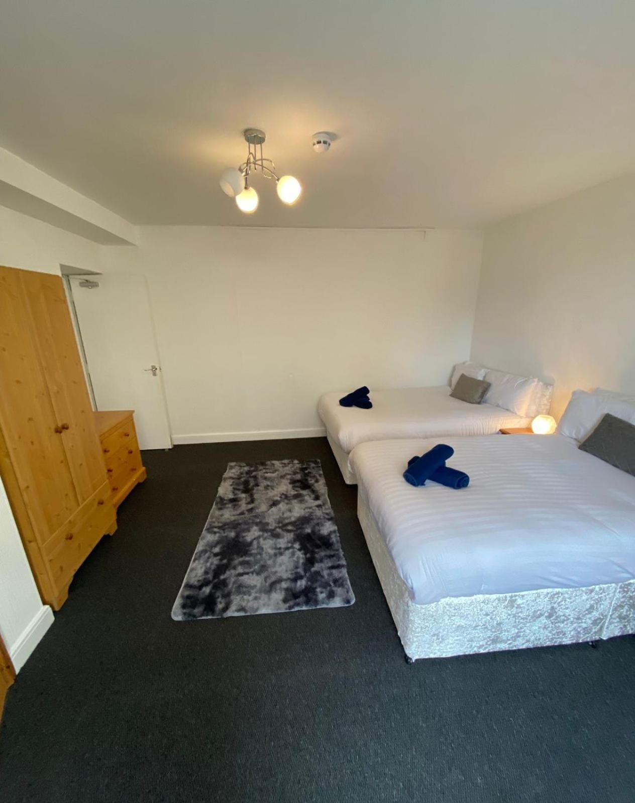 Farina No10, 3 bedroom apartment sleeping 8 guests view 4