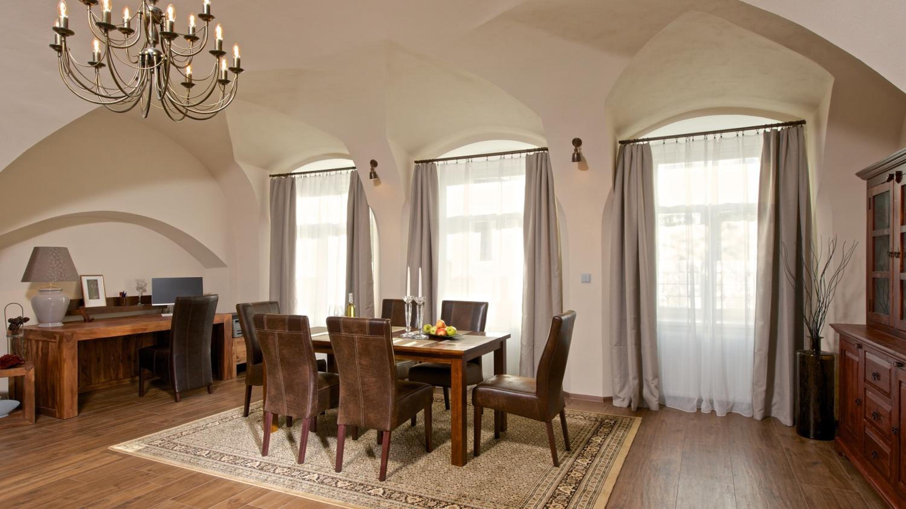 Redfoxapartment Central
