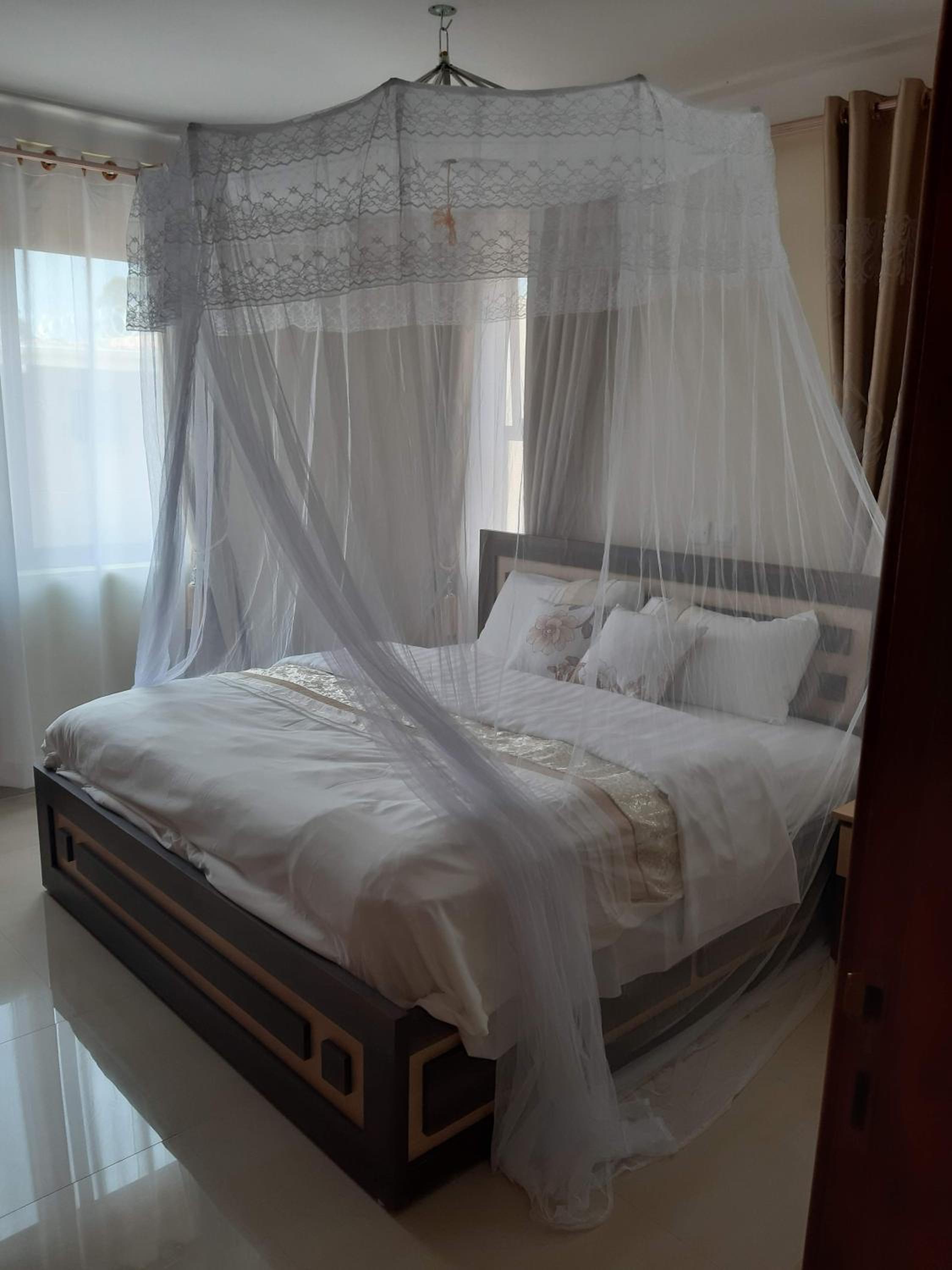 VILLA FIORI APARTMENTS view 4