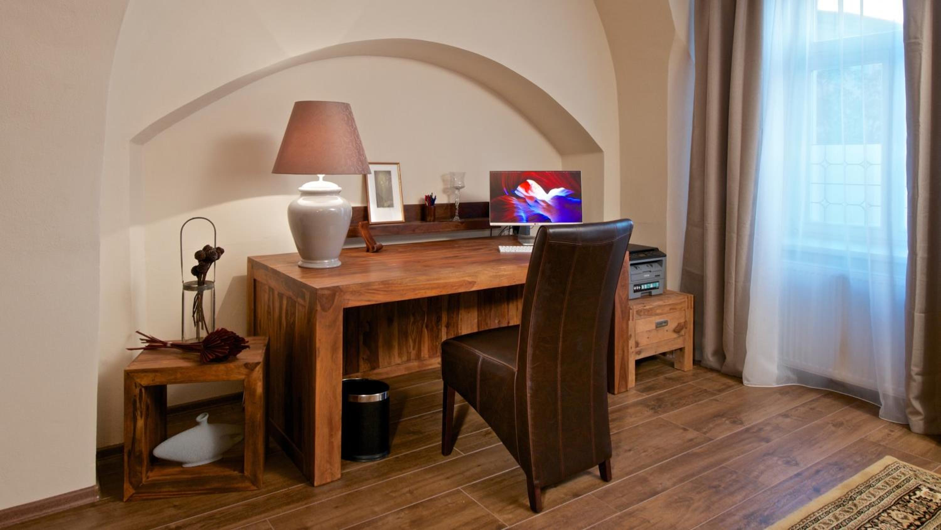 Redfoxapartment Central