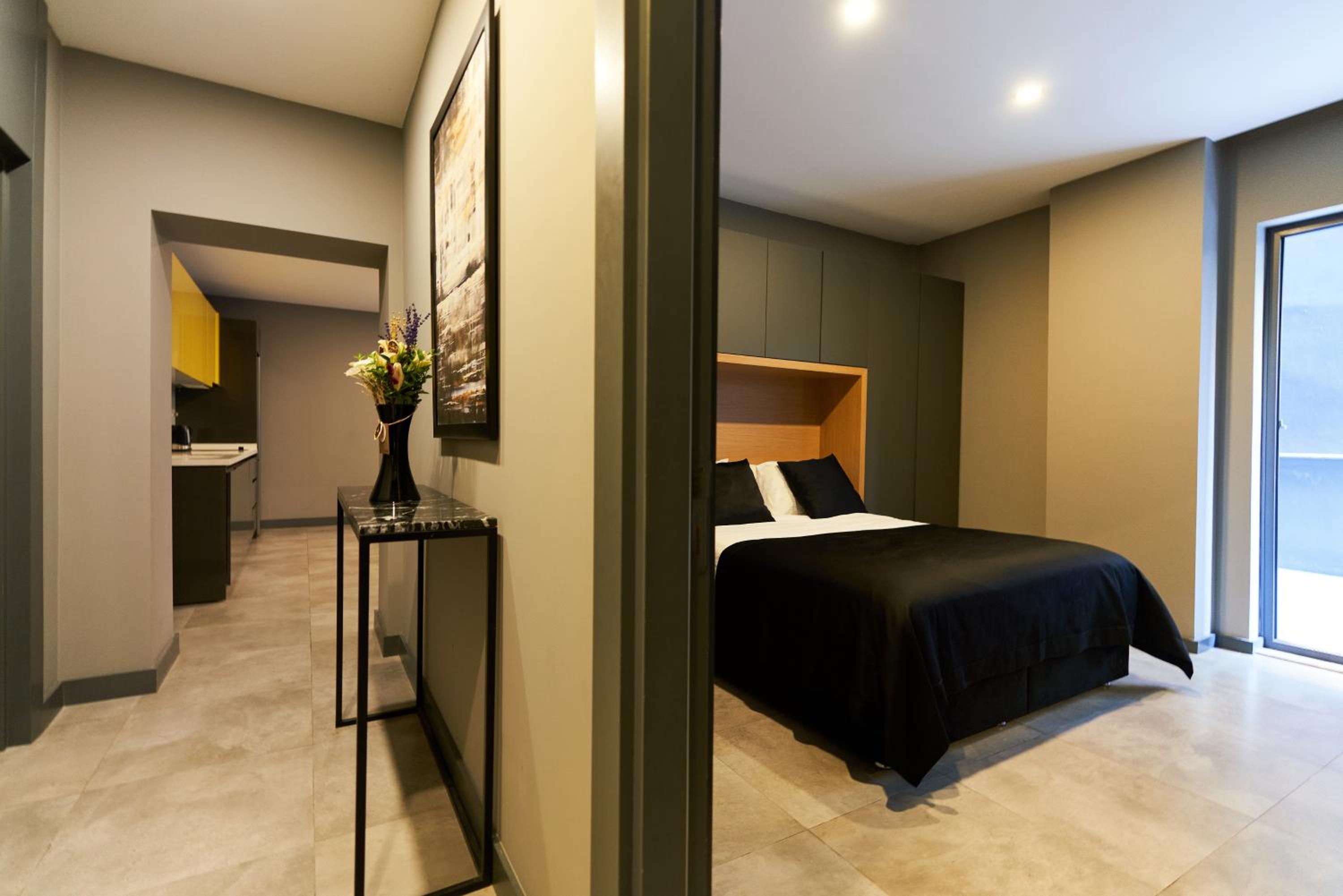 Loft 1502 - Image 8
