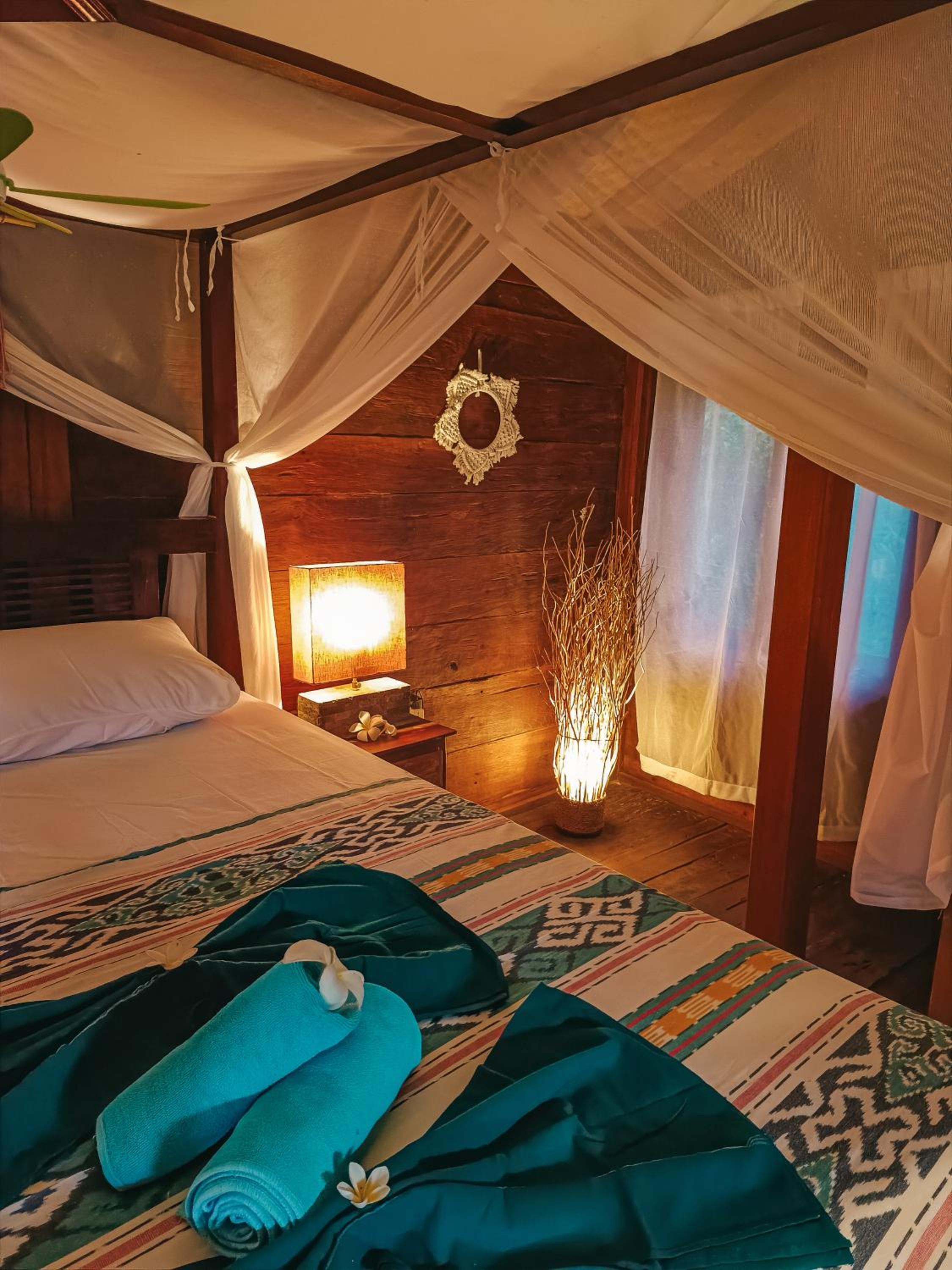 Alaya Ecolodge
