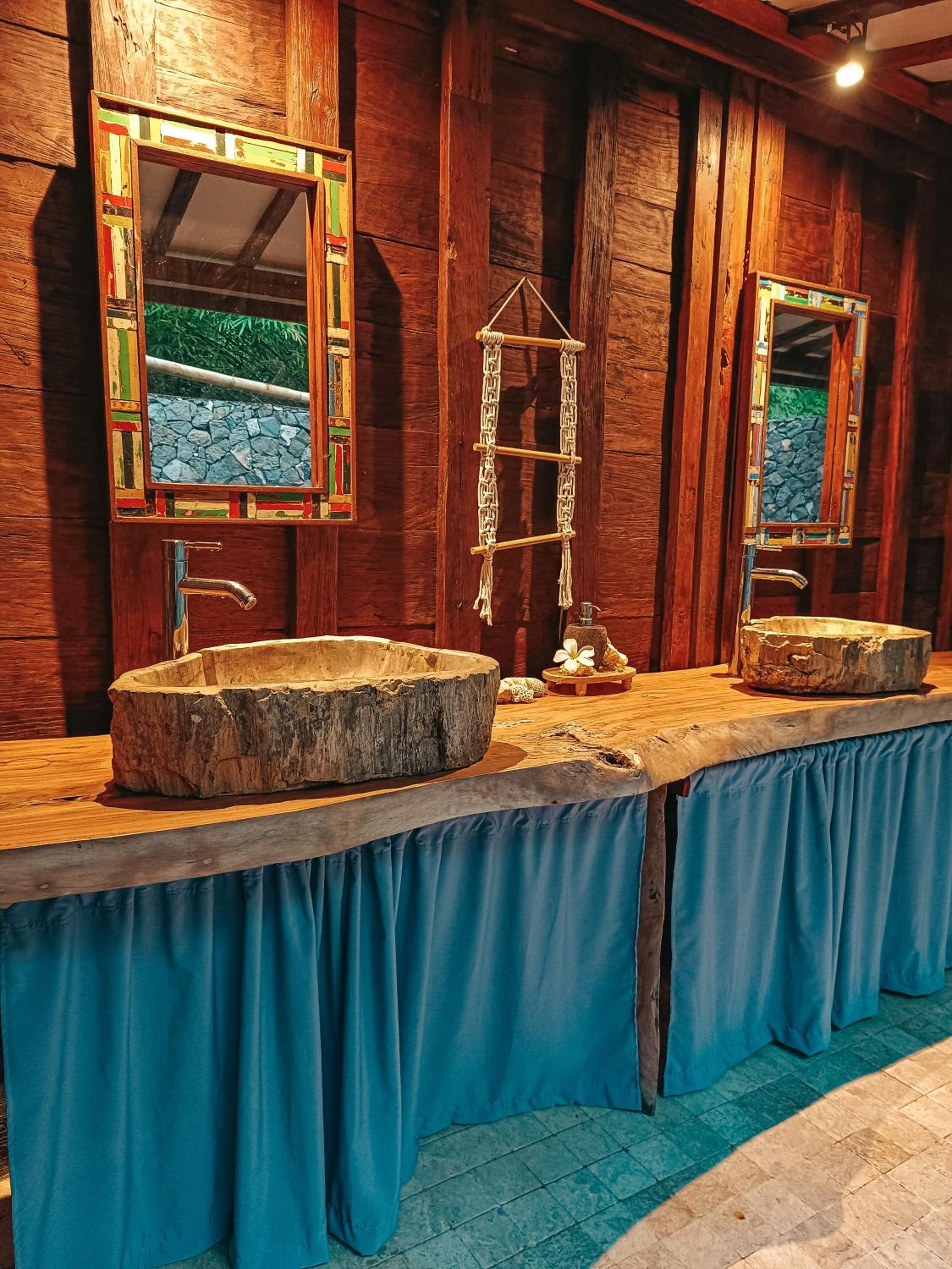 Alaya Ecolodge