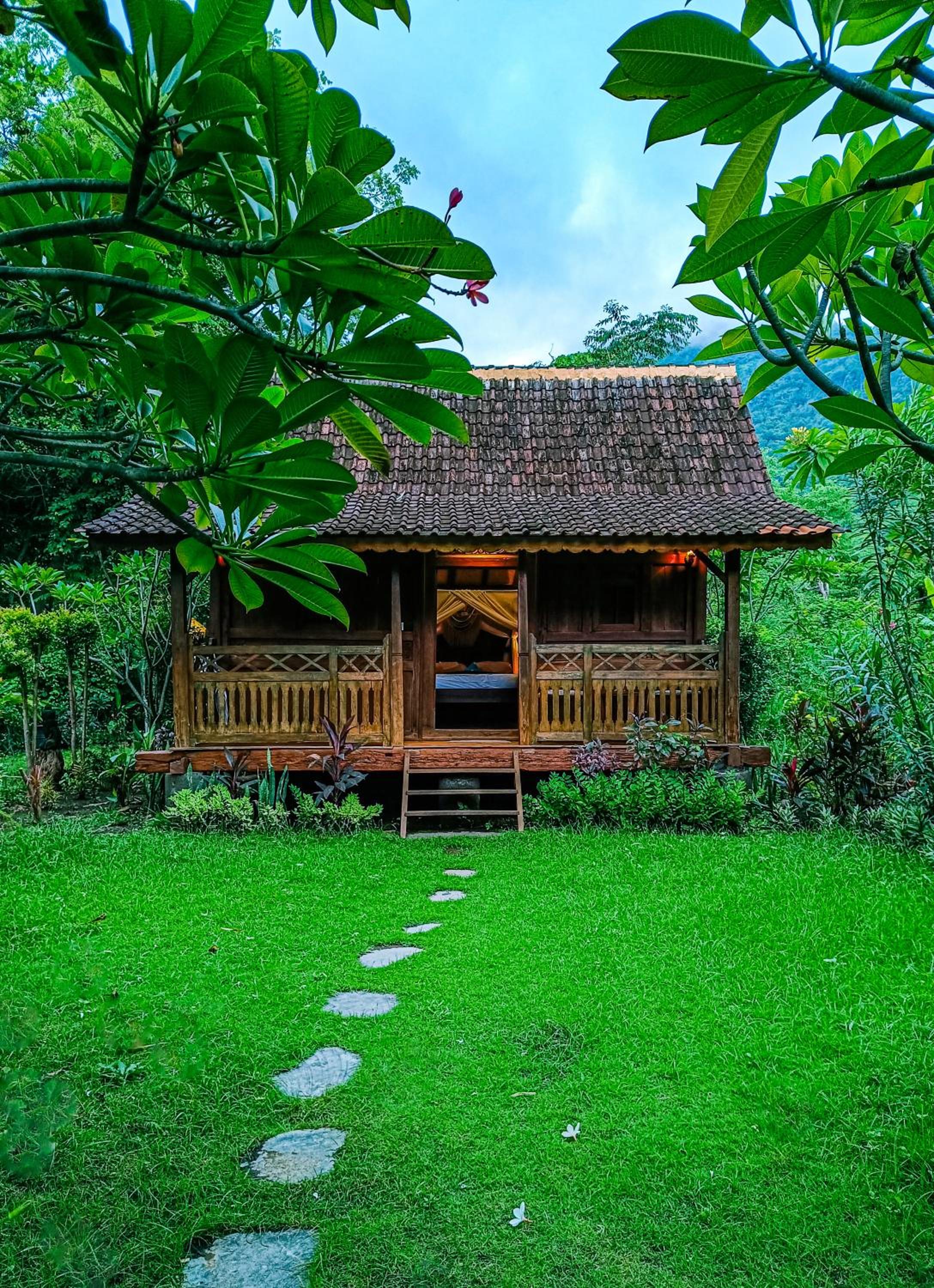 Alaya Ecolodge