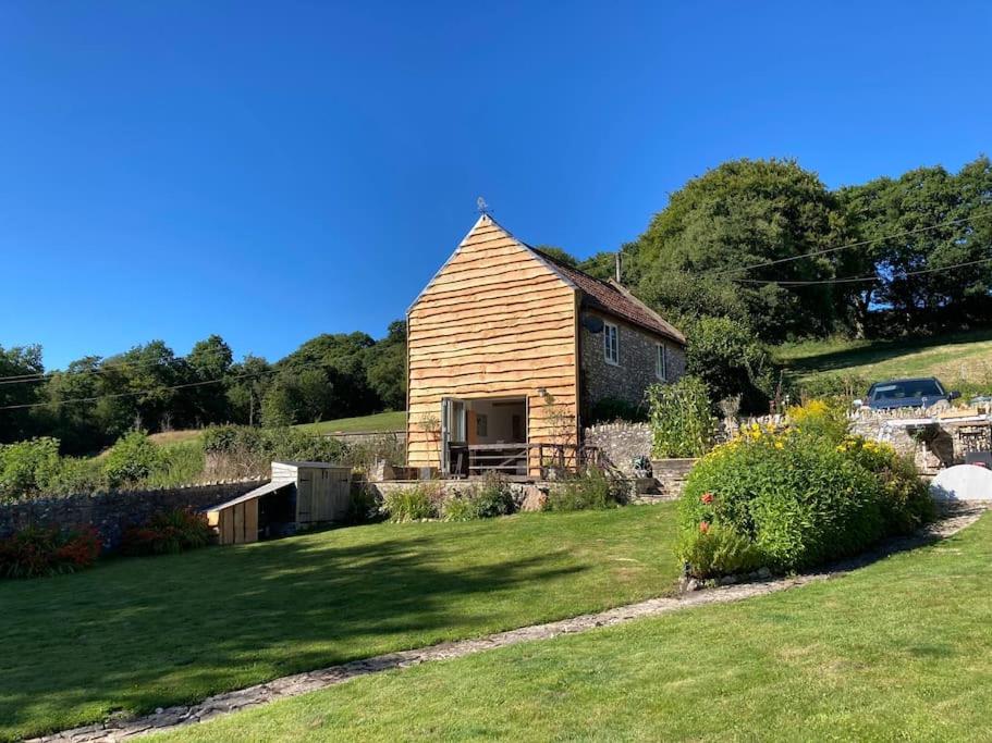 The Barn at Tanlake