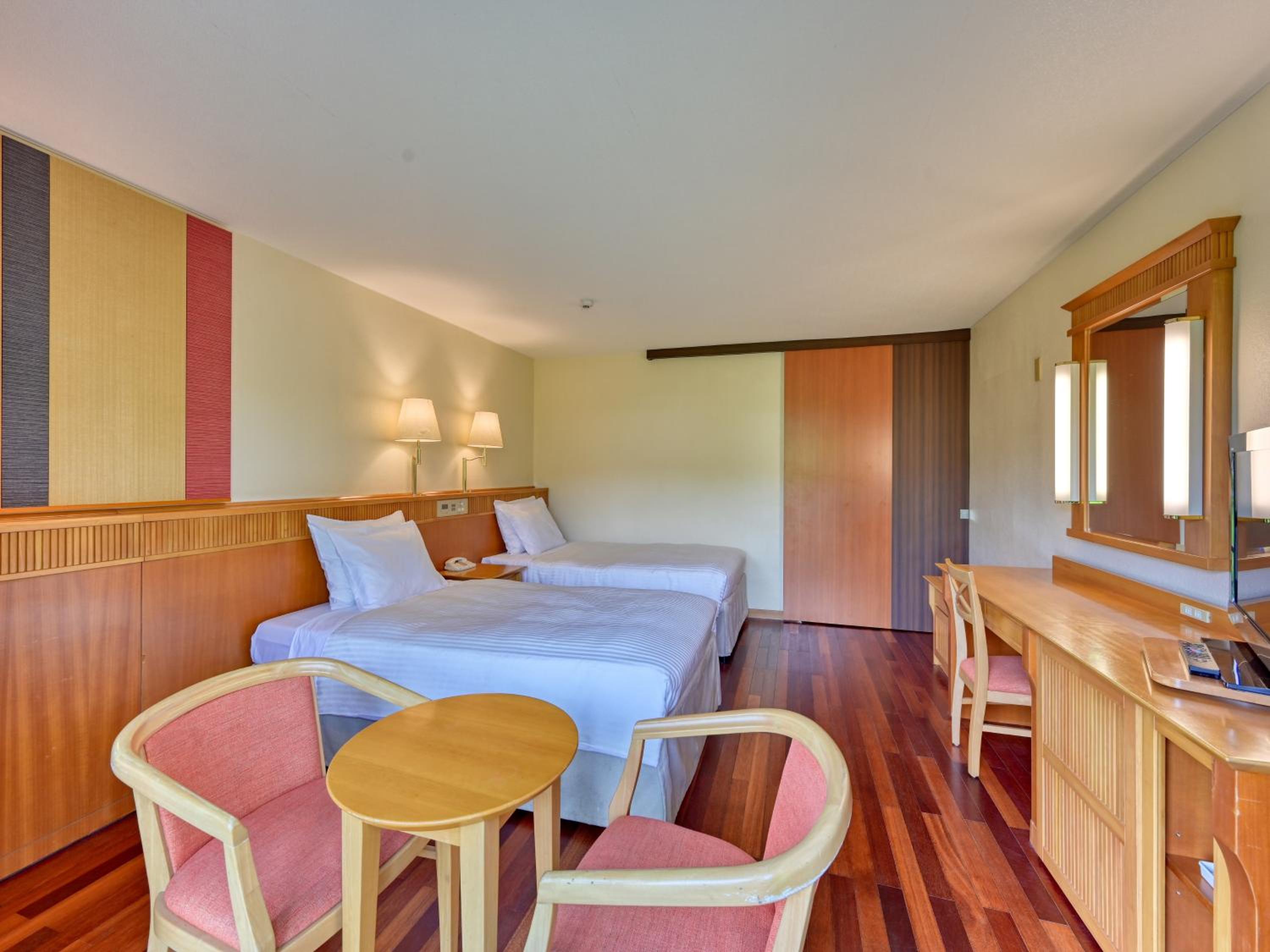 FUSAKI BEACH RESORT HOTEL & VILLAS