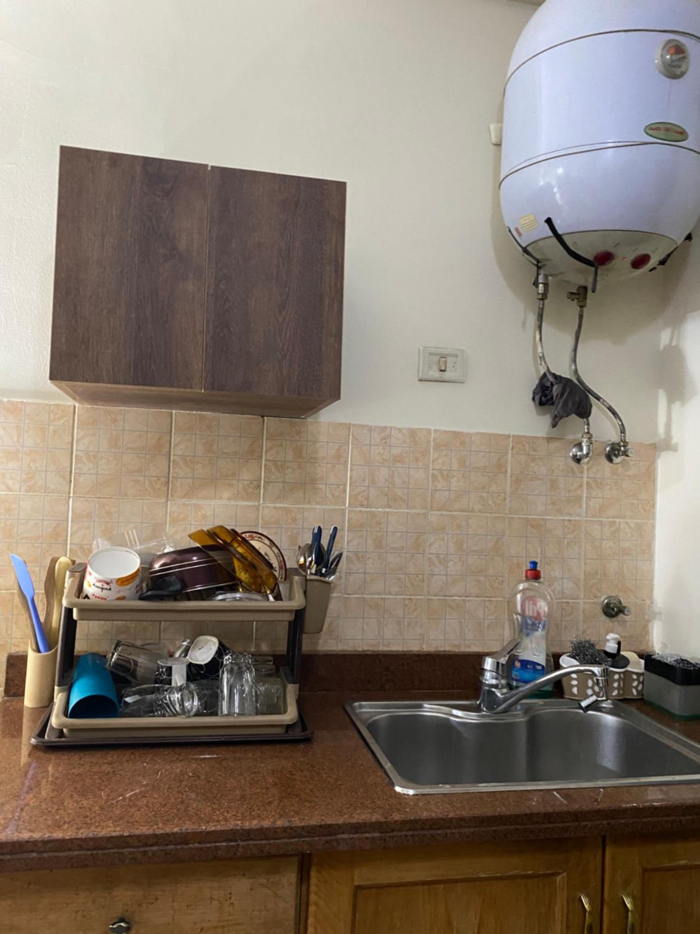 Room1 Degla 3br apt for singles and couples.
