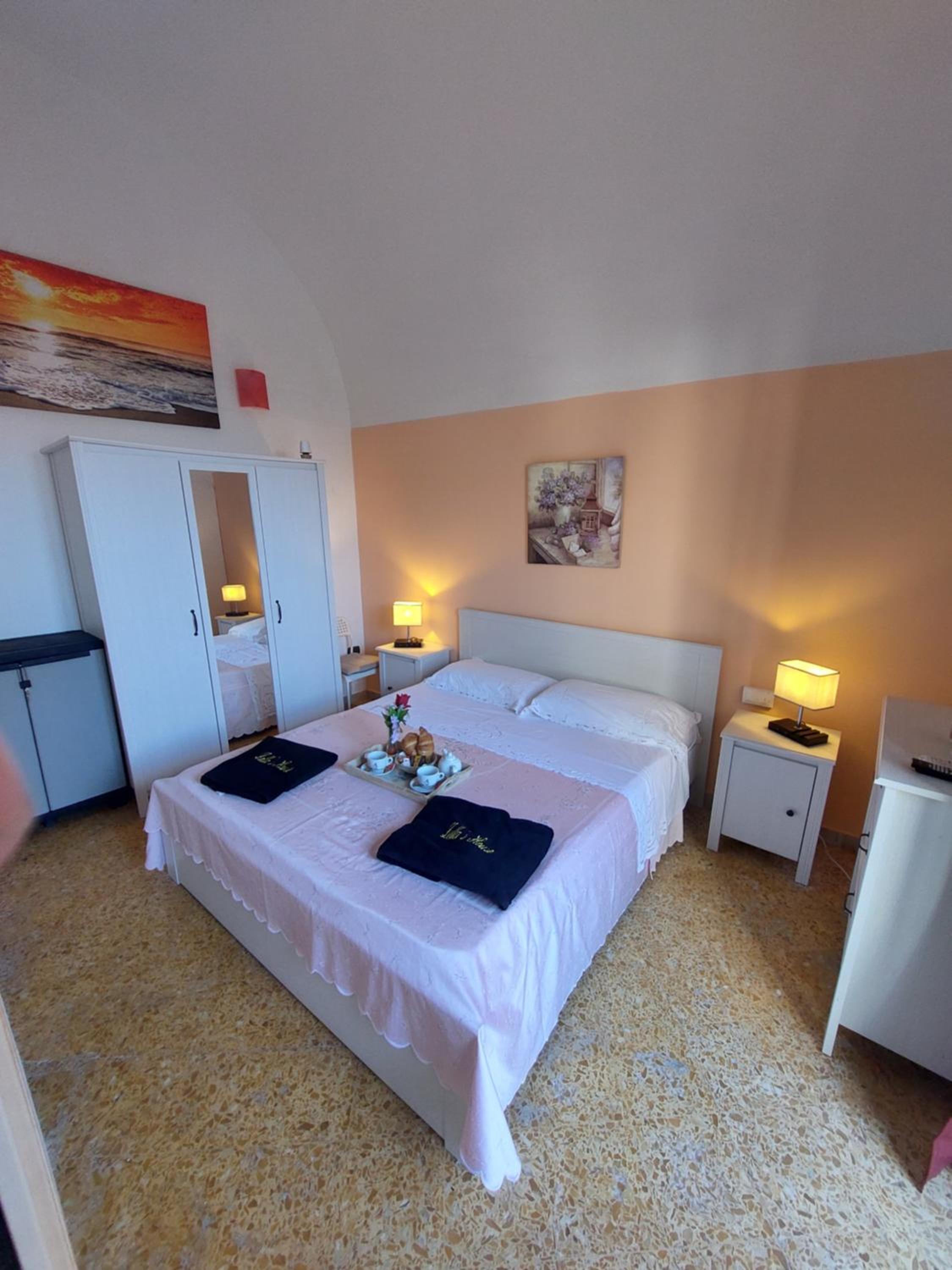 LELLA'S HOUSE photo 5