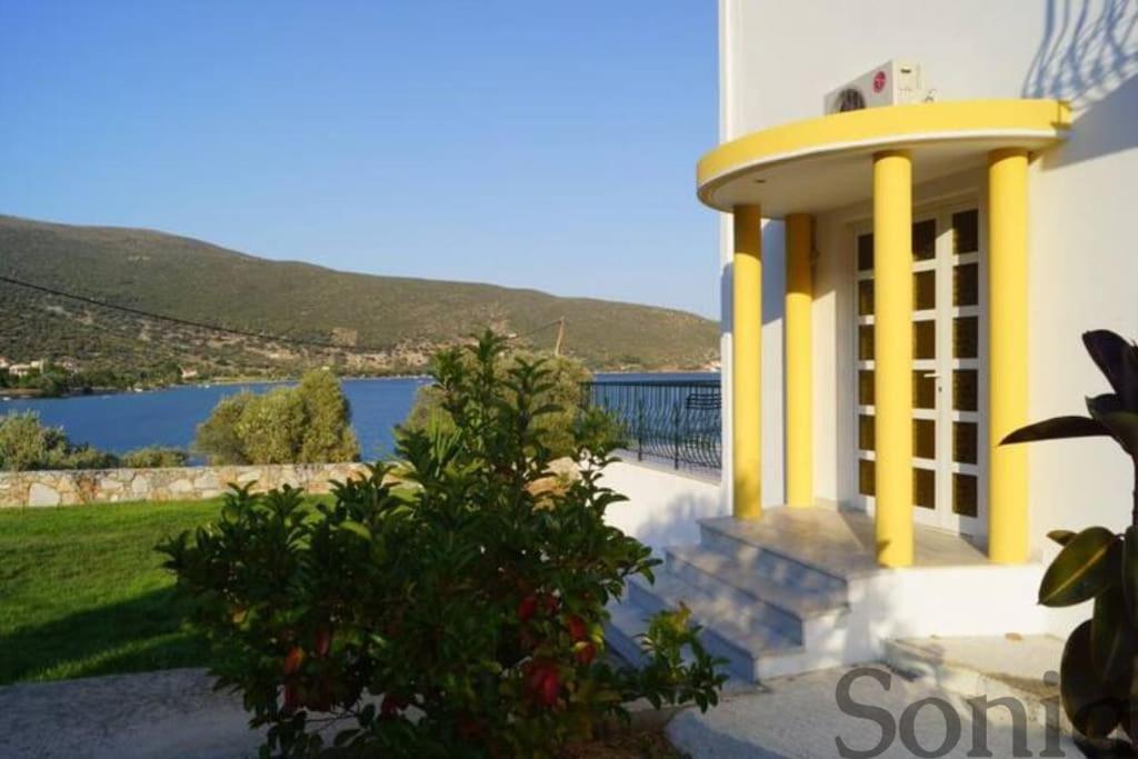 Villa Elaia Mirtila 50m from sea view 4
