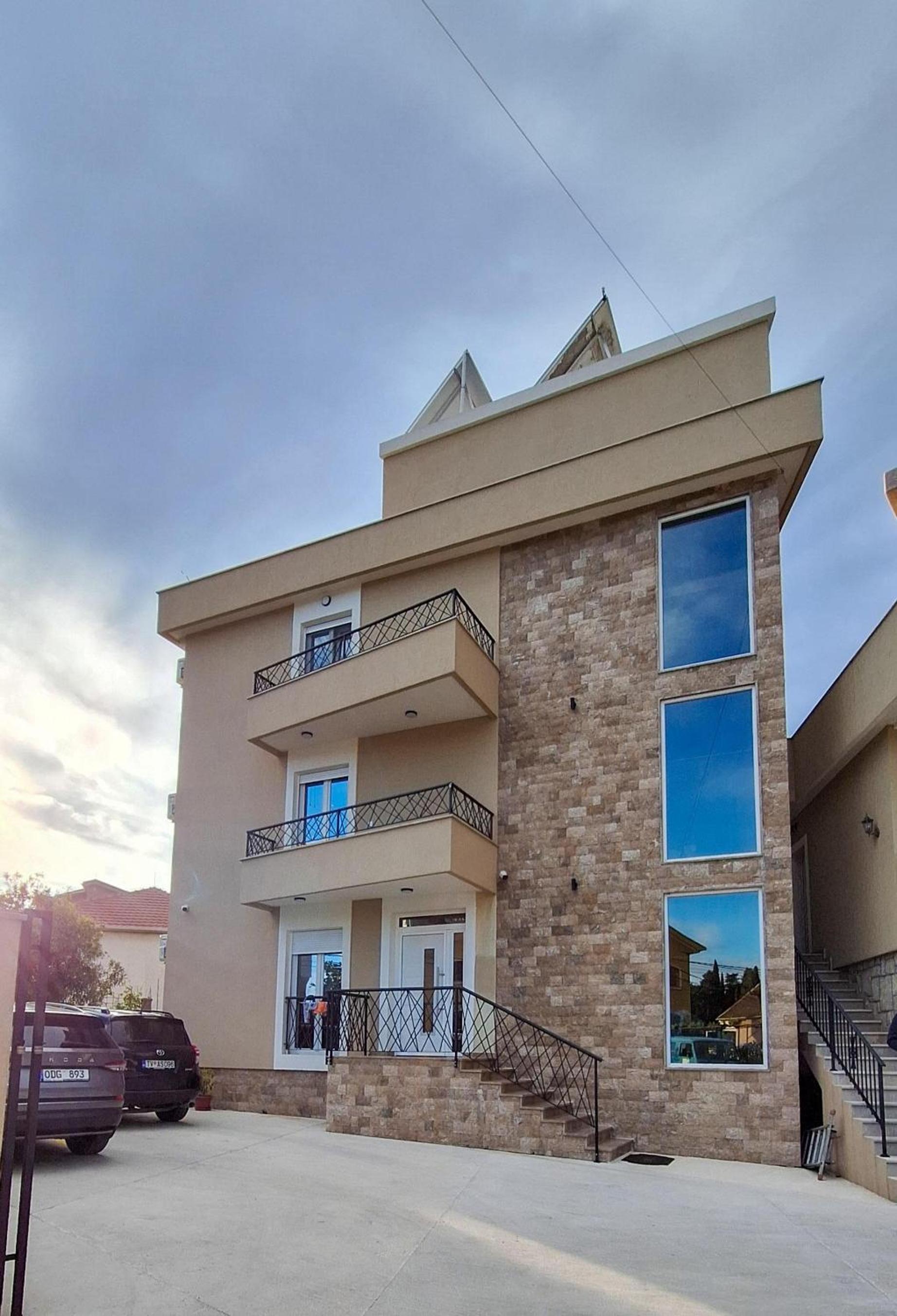 Hotel M&N Residence Tivat - Image 1