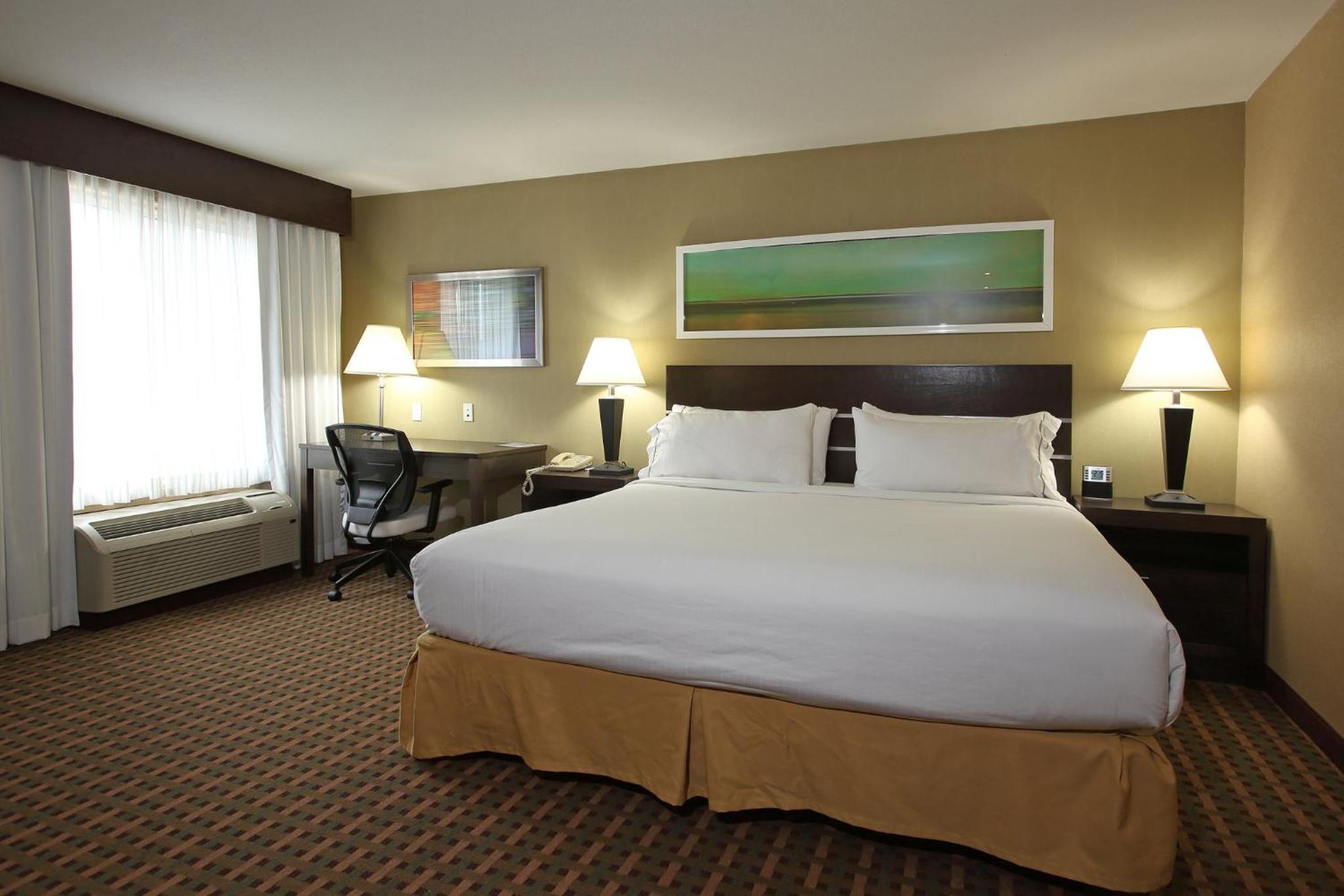 Vernon Vacations - Holiday Inn Express Hotel  Suites Vernon, an IHG Hotel - Property Image 82
